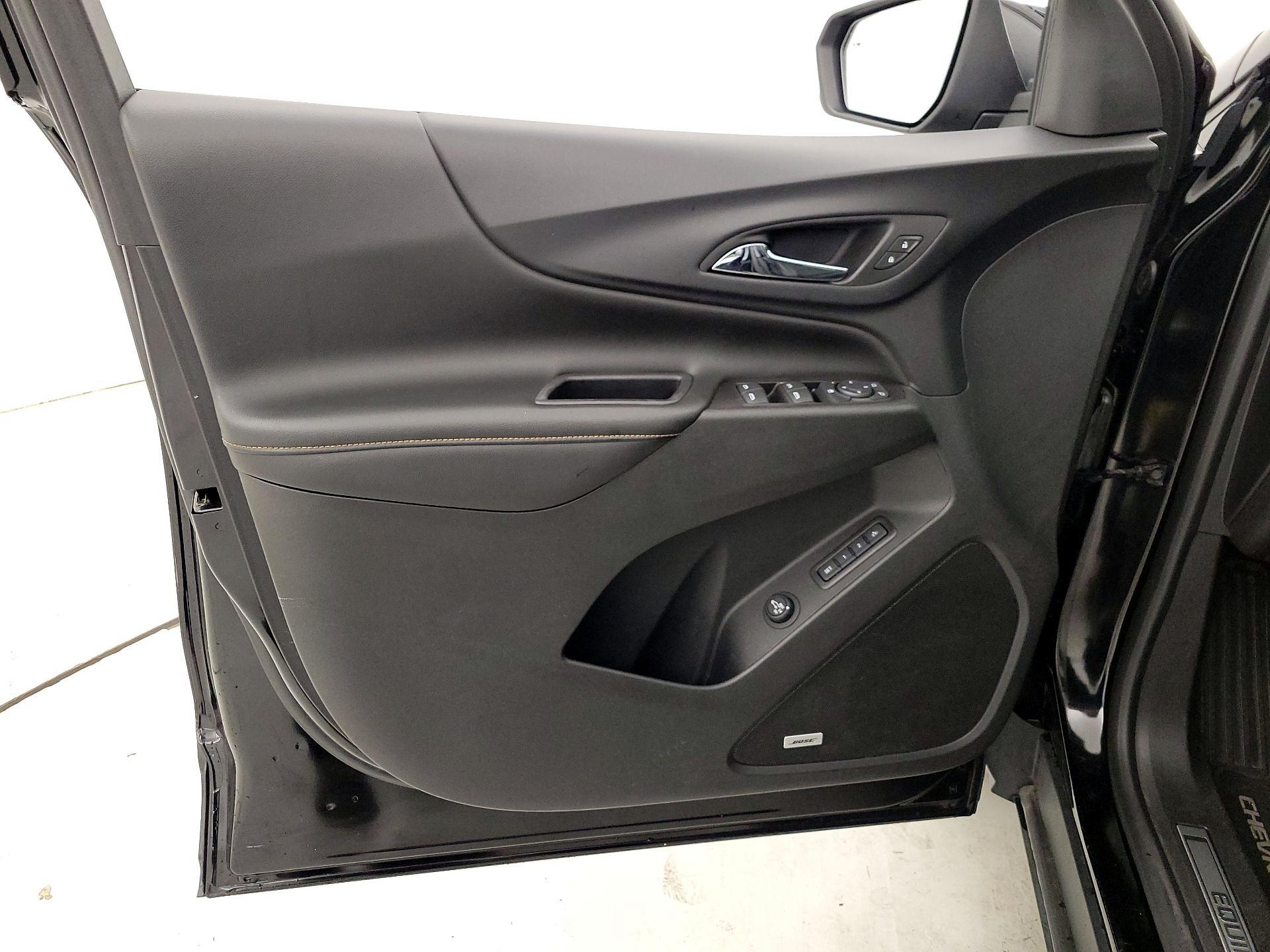 Thumbnail: 2019 Chevrolet Equinox - 12