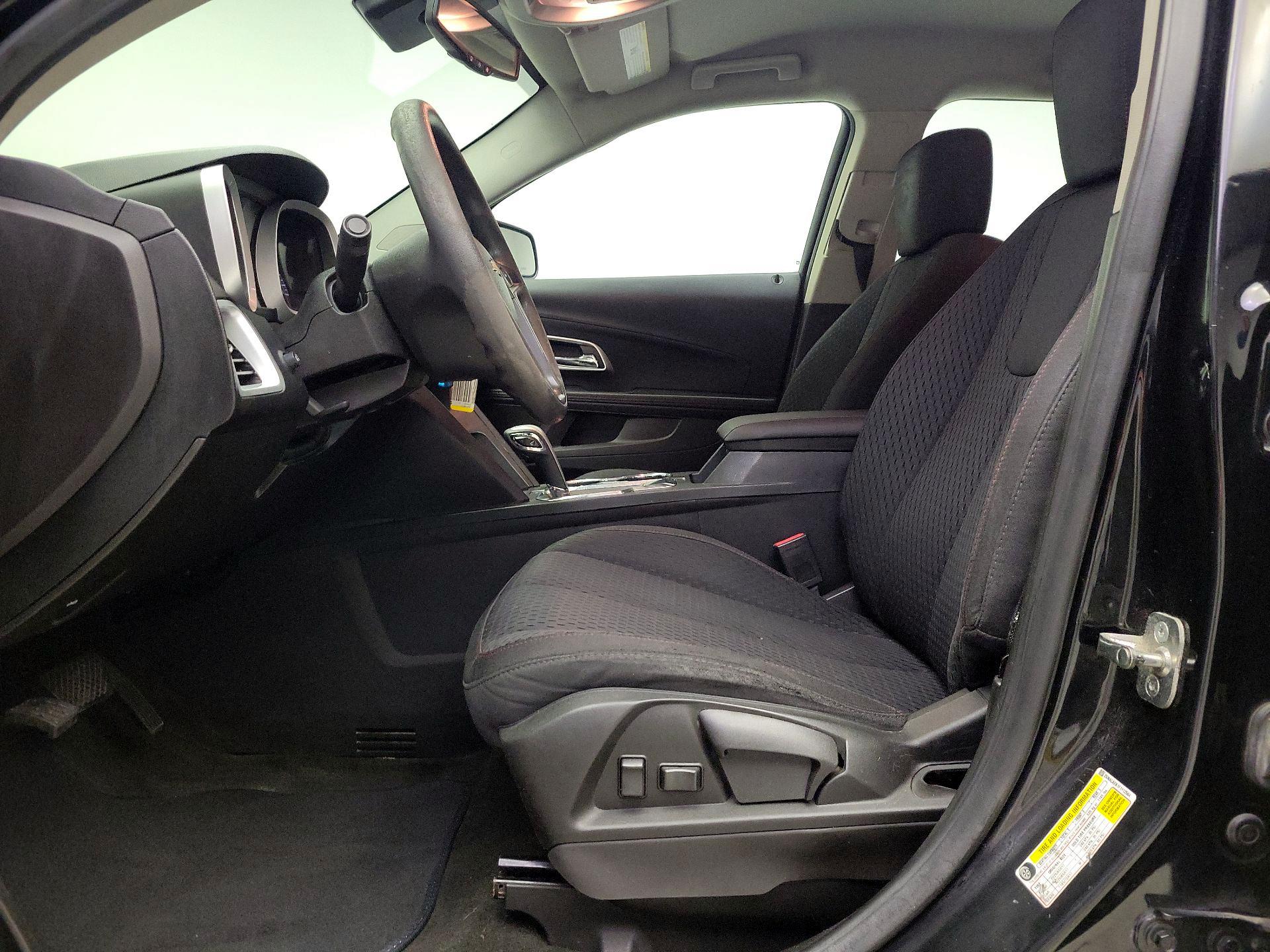 Thumbnail: 2015 Chevrolet Equinox - 11