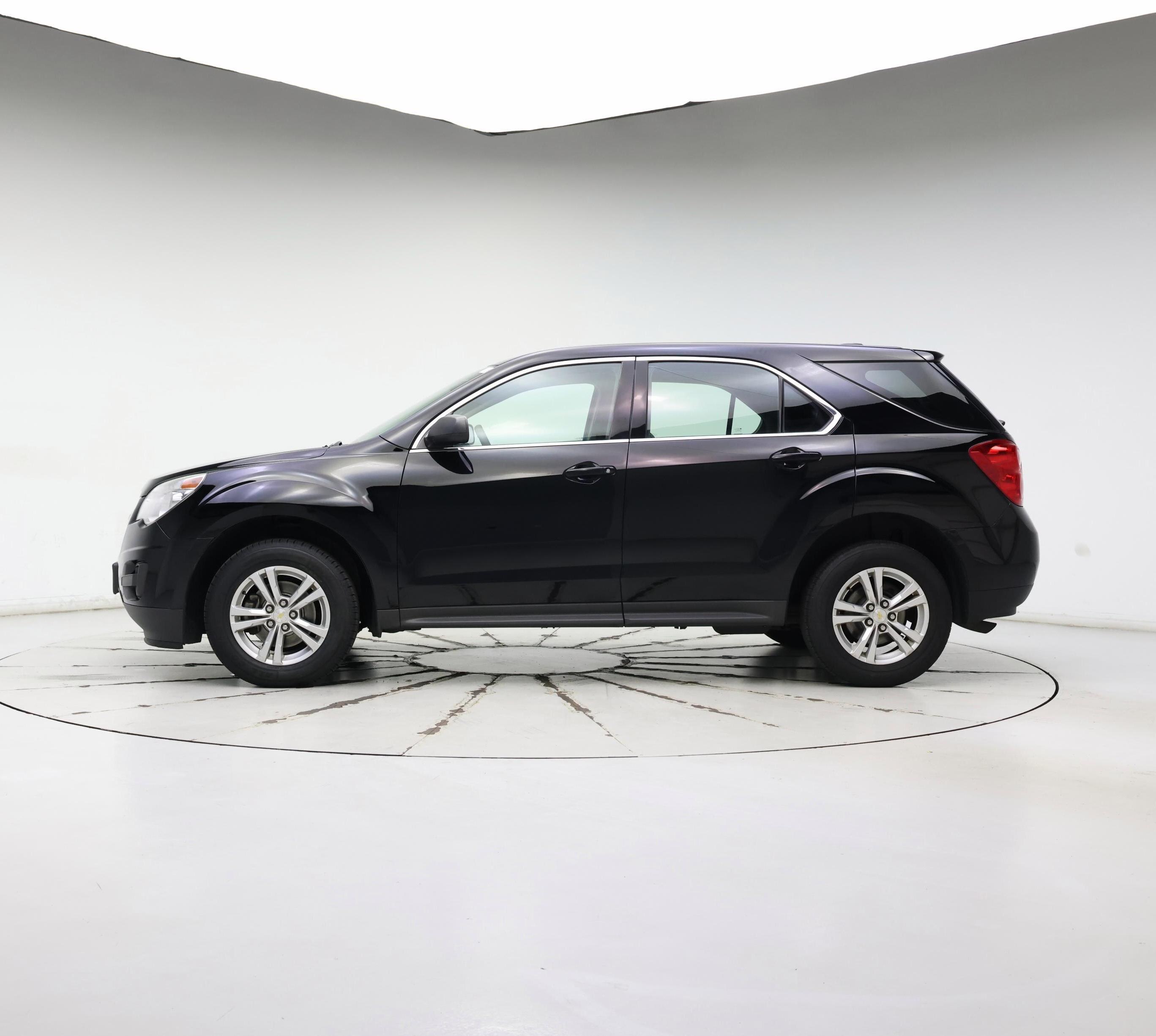 Thumbnail: 2015 Chevrolet Equinox - 3