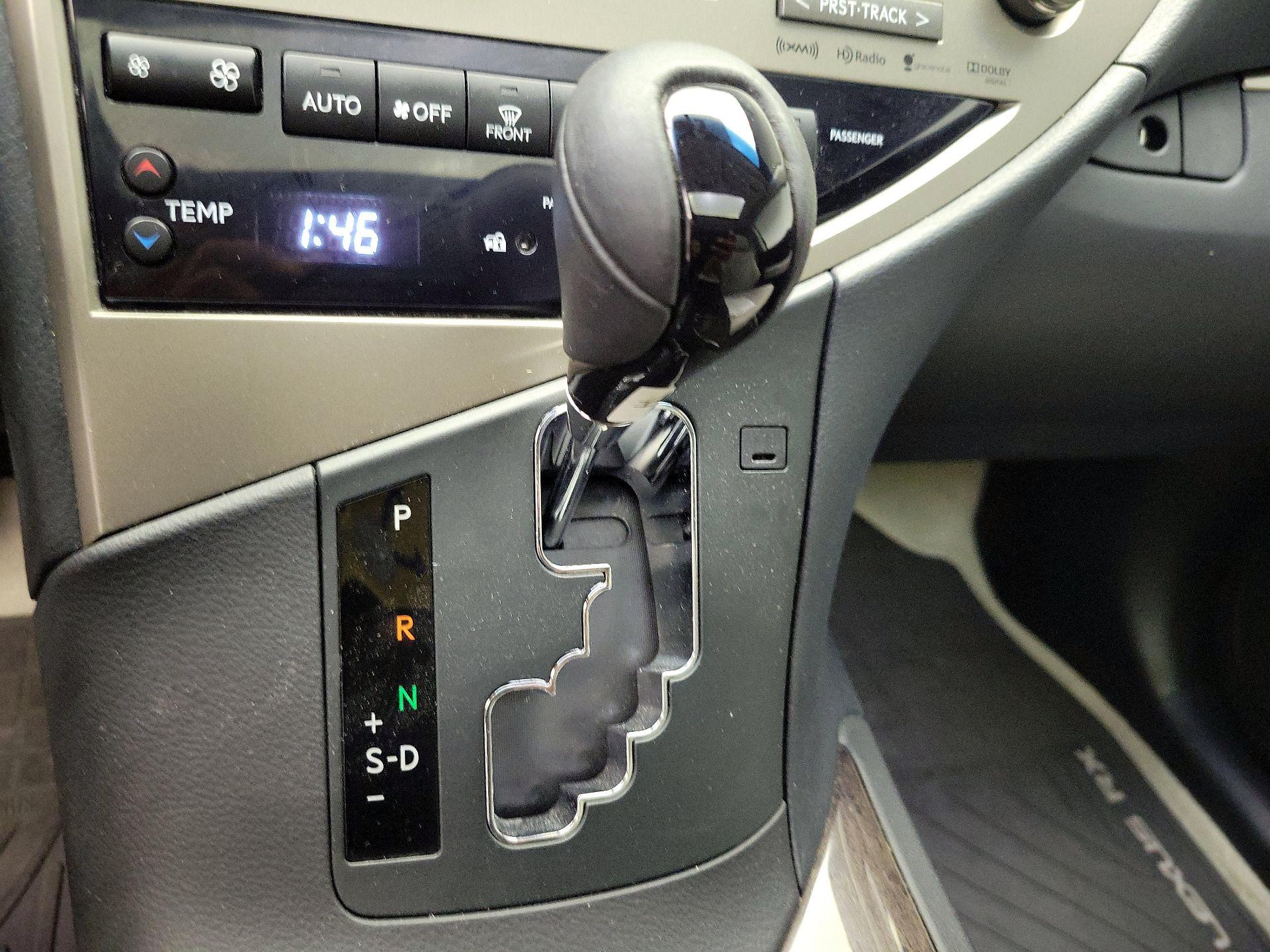 Thumbnail: 2015 Lexus RX - 17