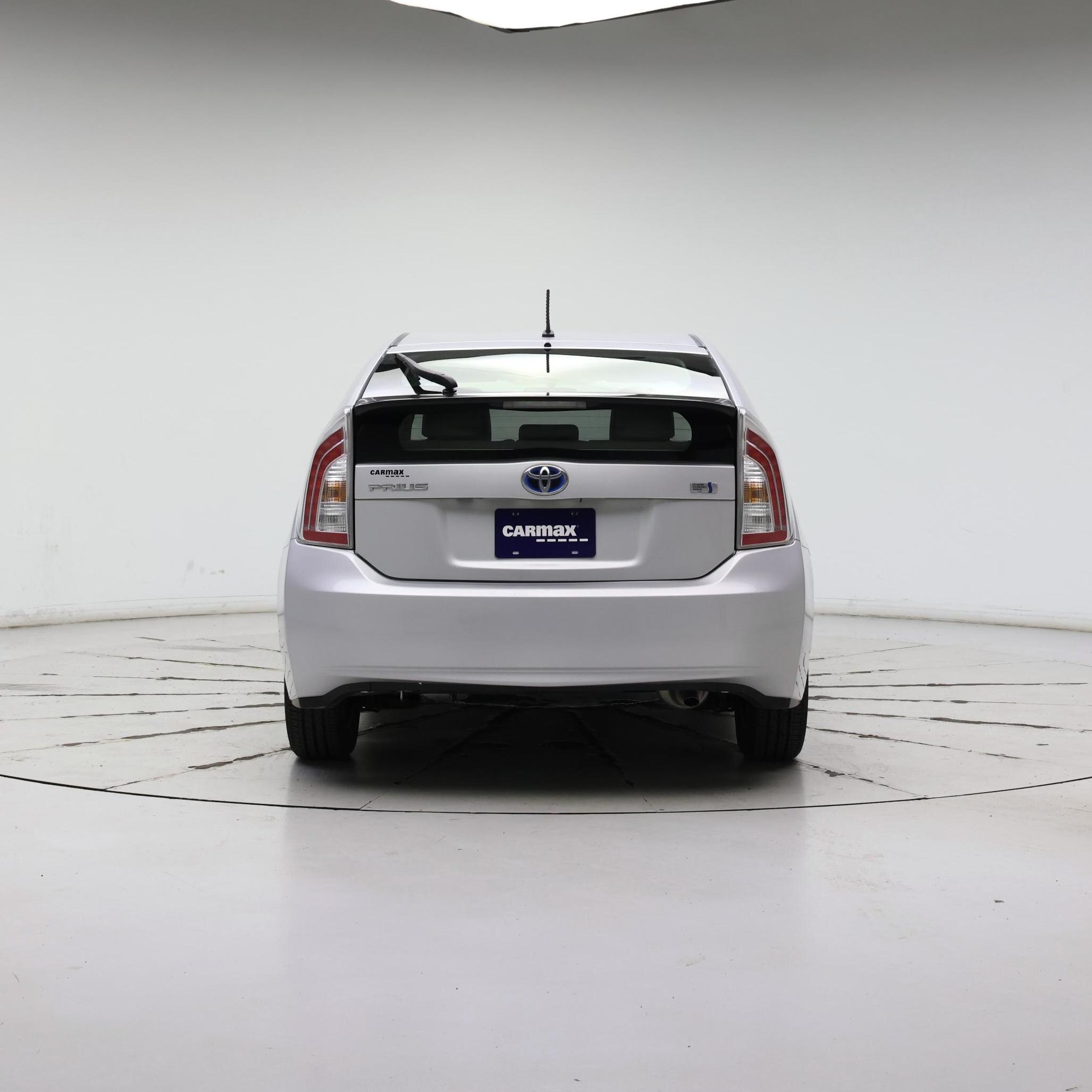 Thumbnail: 2014 Toyota Prius - 6