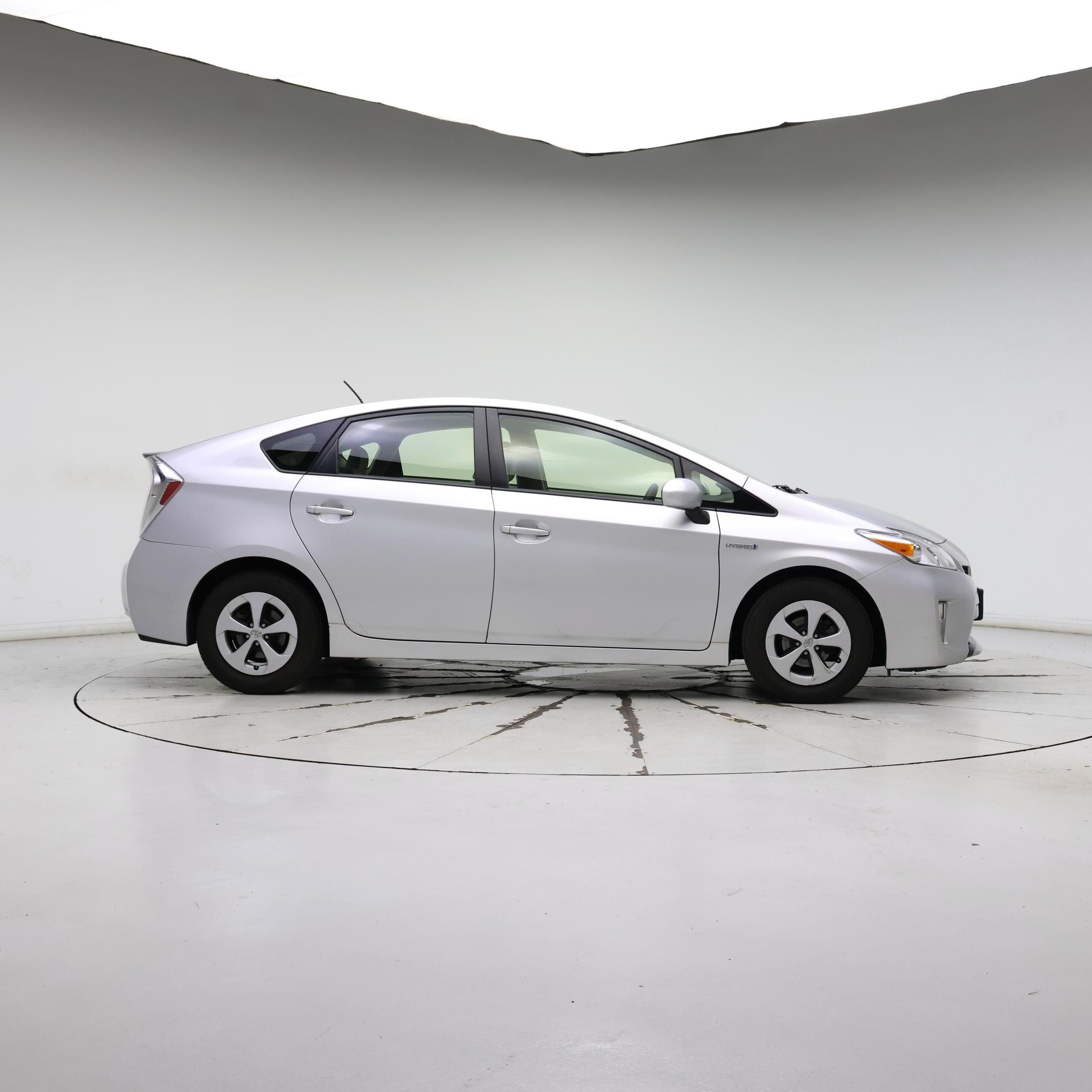 Thumbnail: 2014 Toyota Prius - 7