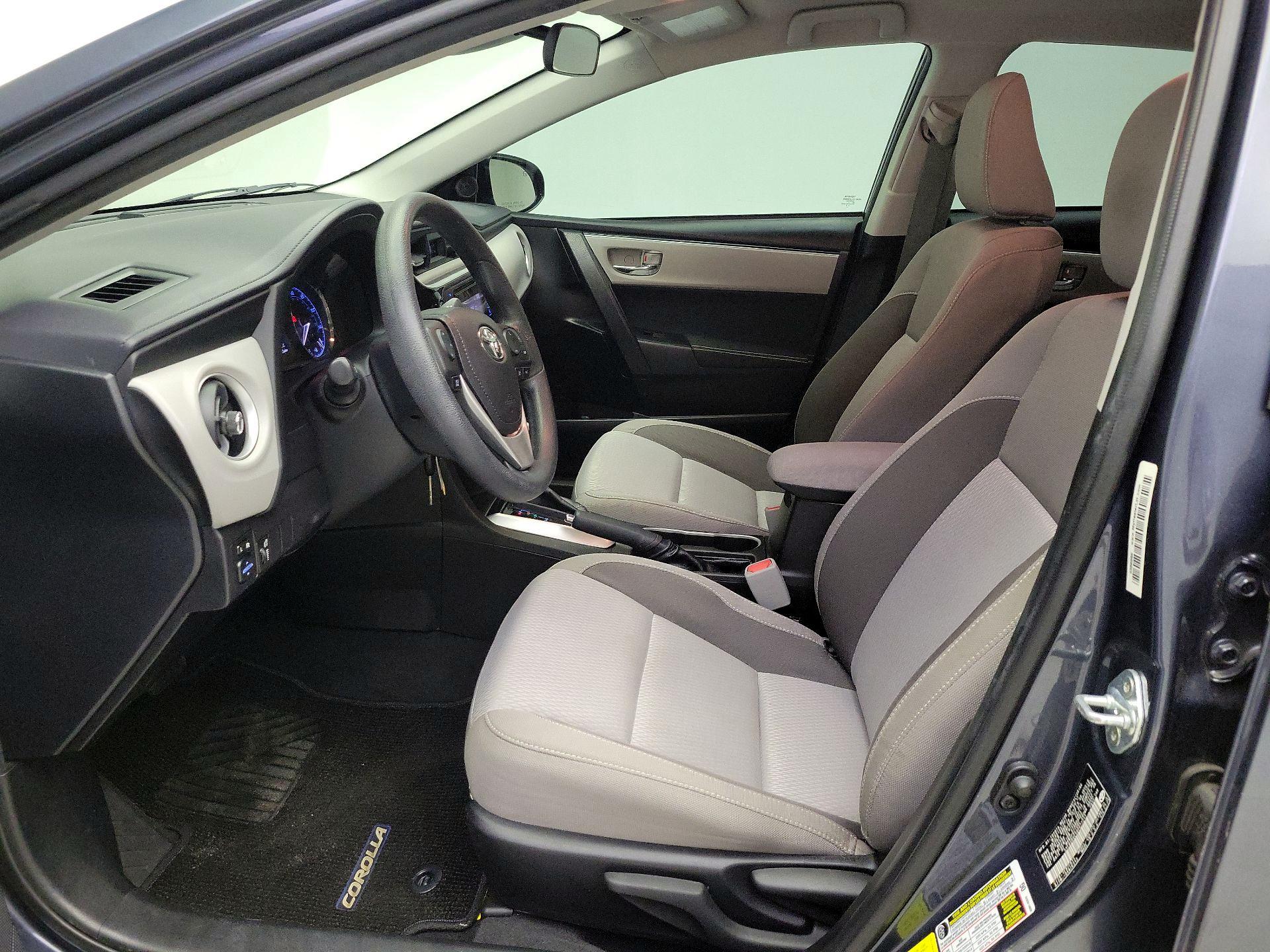 Thumbnail: 2017 Toyota Corolla - 11