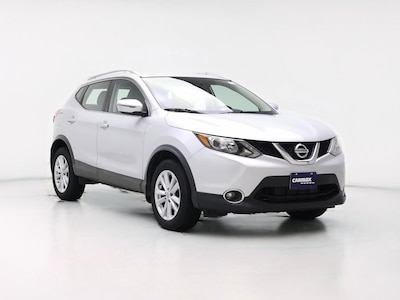Silver 2017 Nissan Rogue Sport SV
