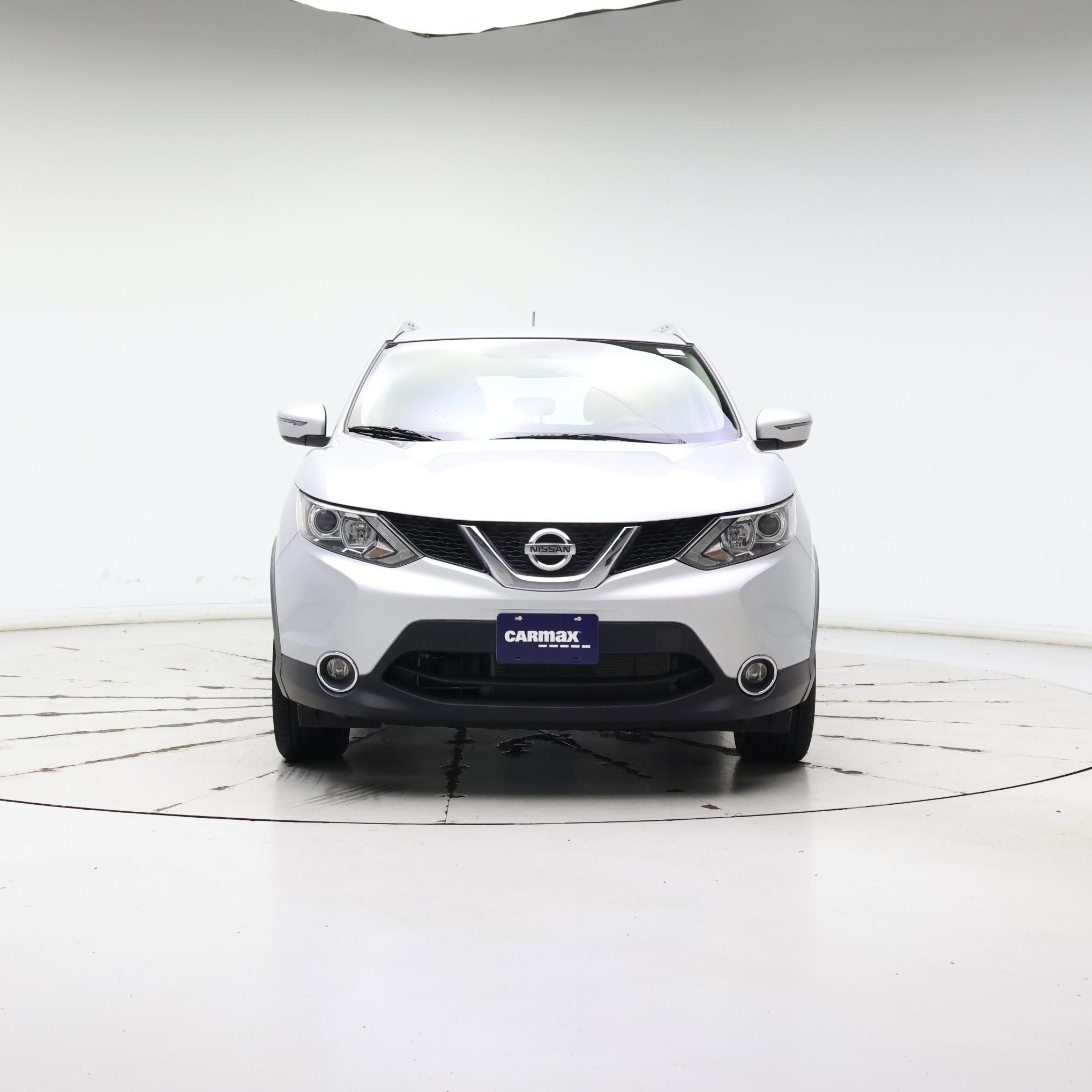 Thumbnail: 2017 Nissan Rogue Sport - 5