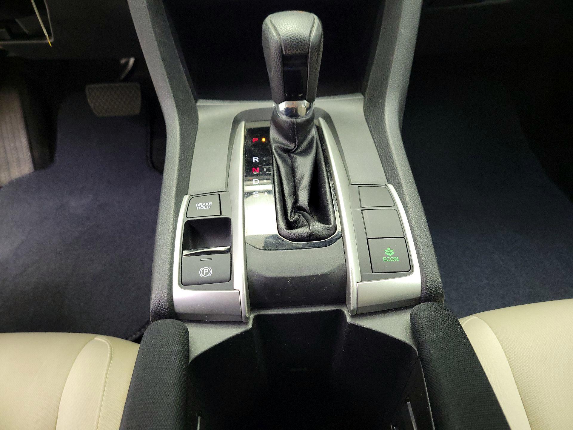 Thumbnail: 2019 Honda Civic - 17