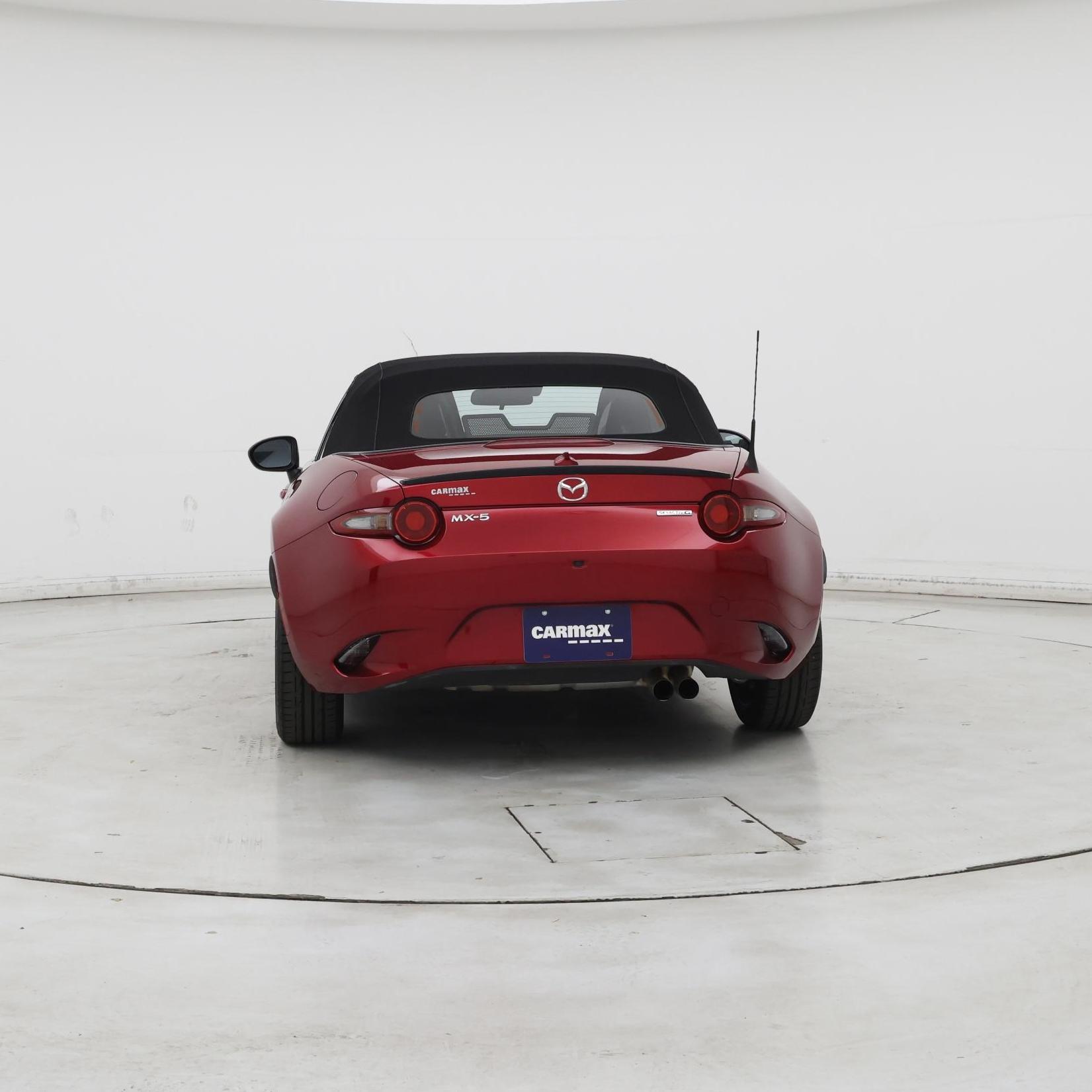 Thumbnail: 2022 Mazda MX-5 Miata - 6