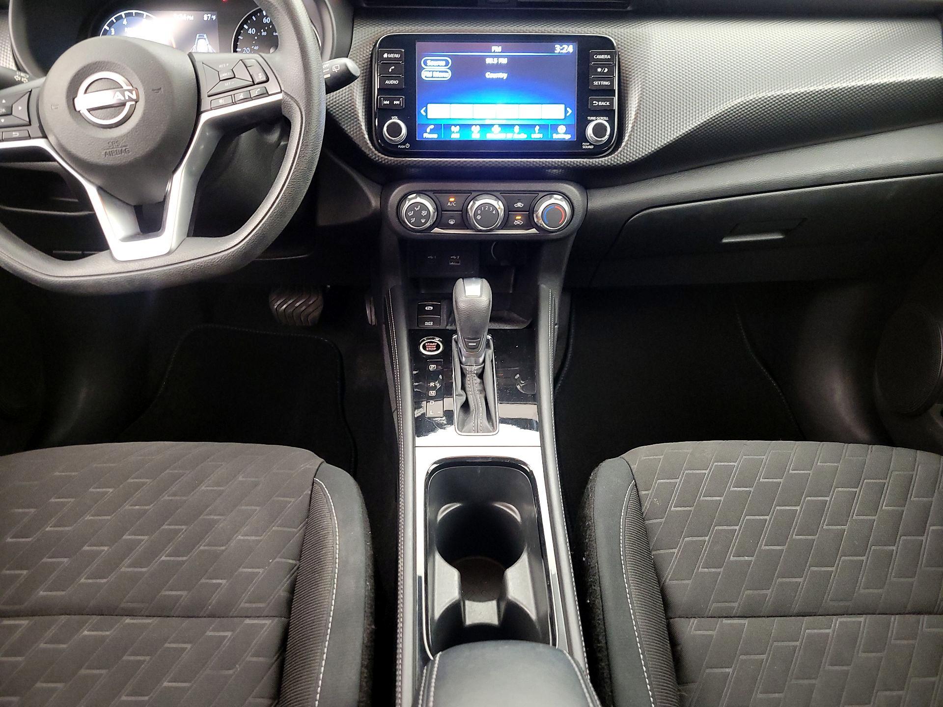 Thumbnail: 2023 Nissan Kicks - 16