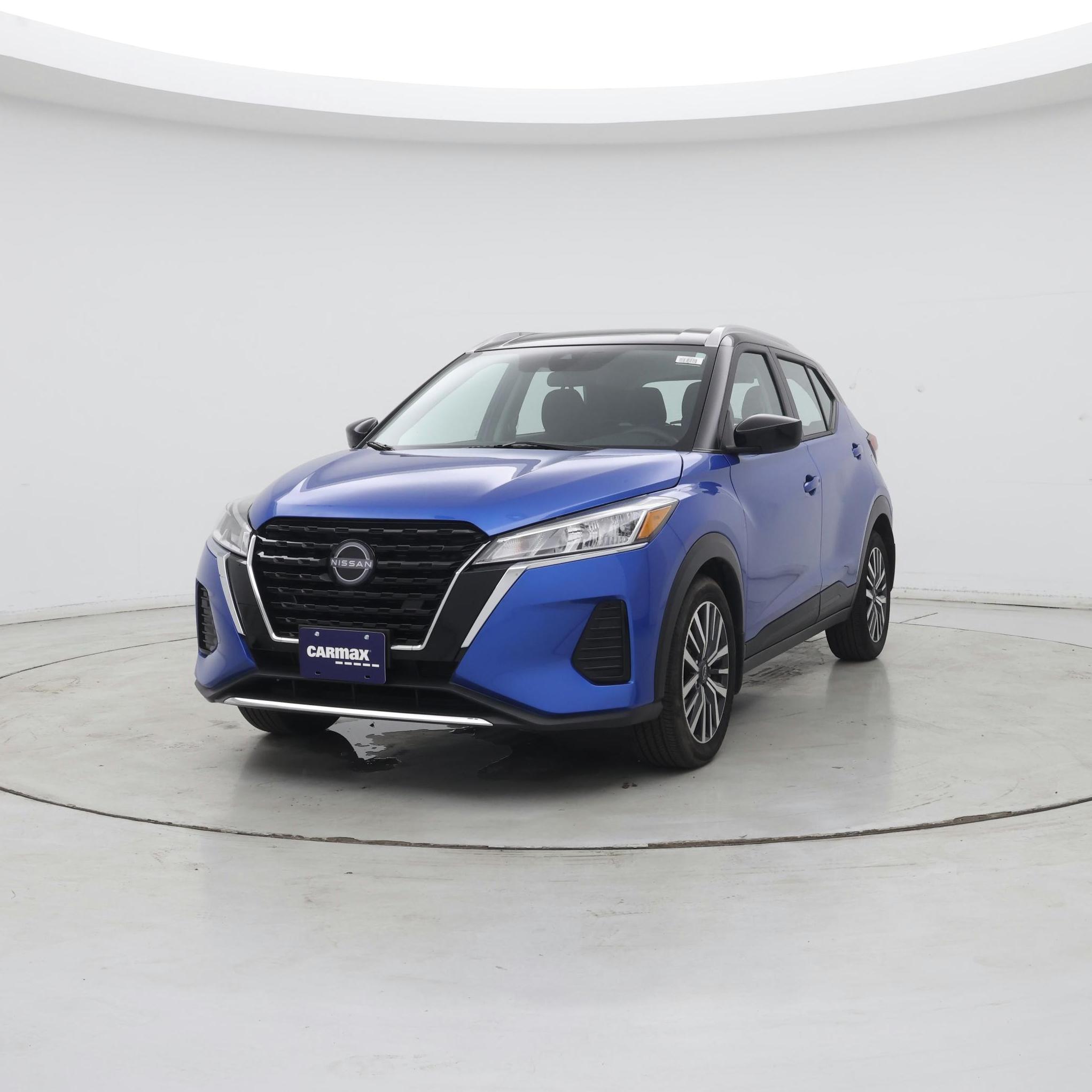 Thumbnail: 2023 Nissan Kicks - 4