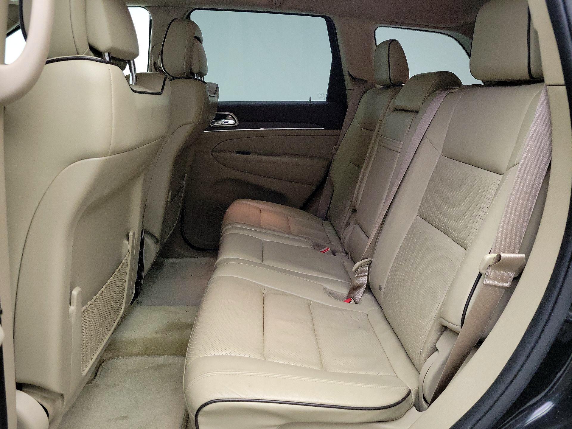 Thumbnail: 2016 Jeep Grand Cherokee - 19