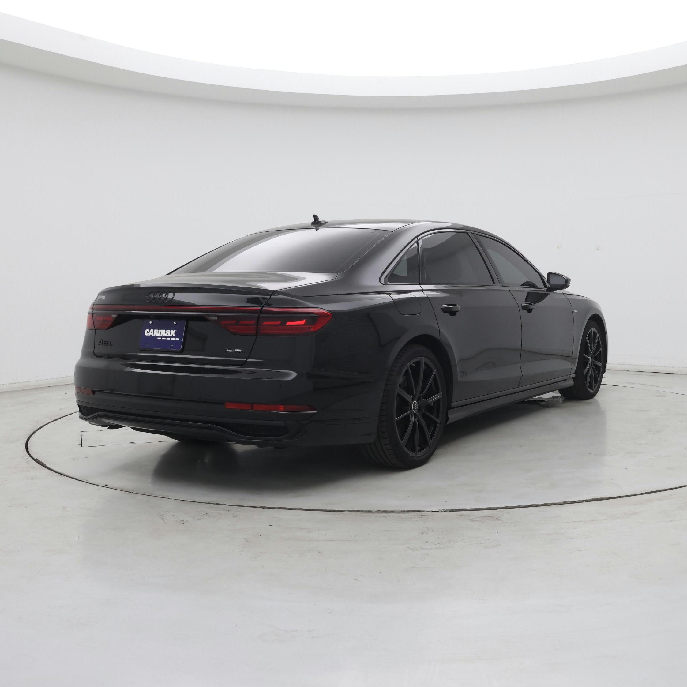 Thumbnail: 2024 Audi A8 - 8