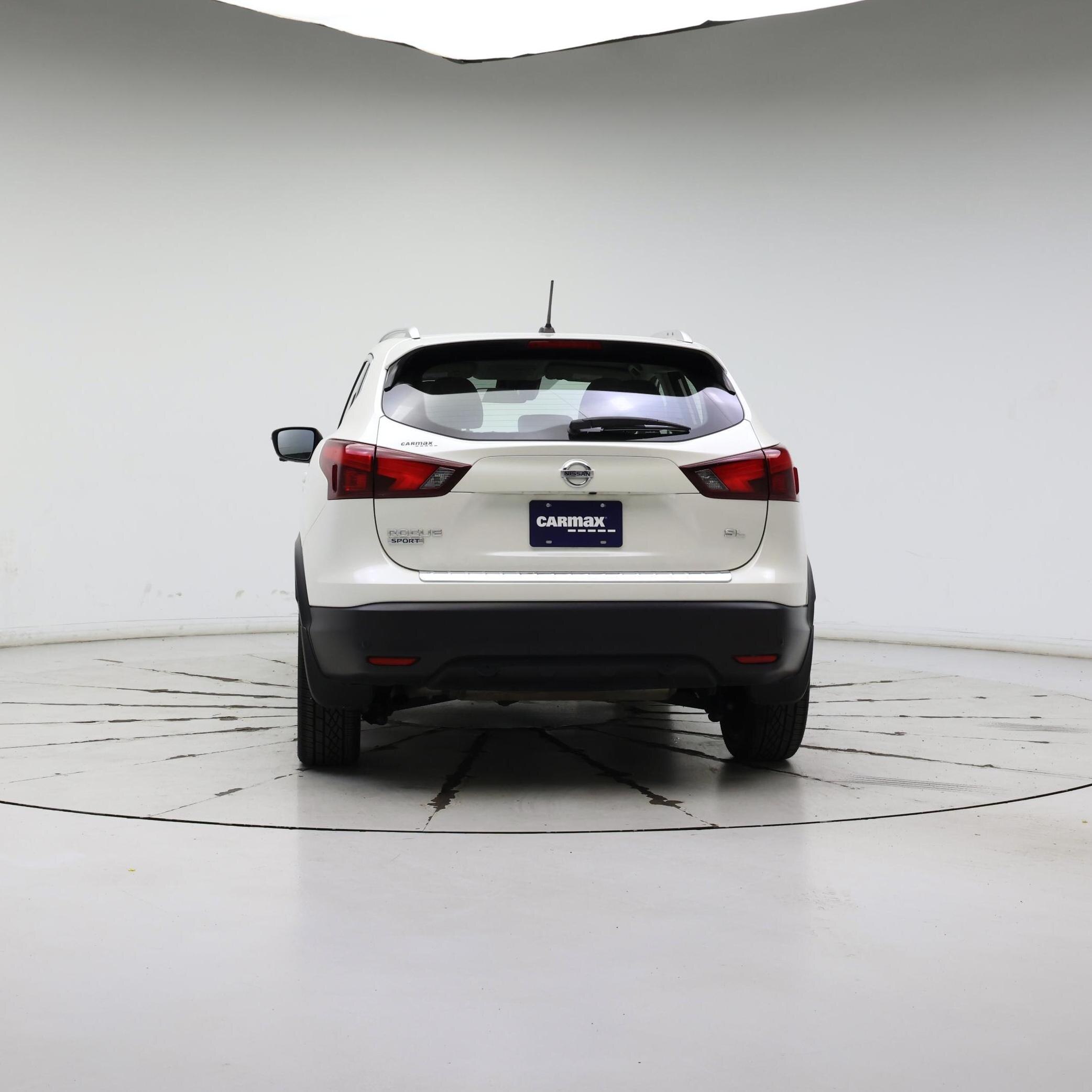 Thumbnail: 2019 Nissan Rogue Sport - 6