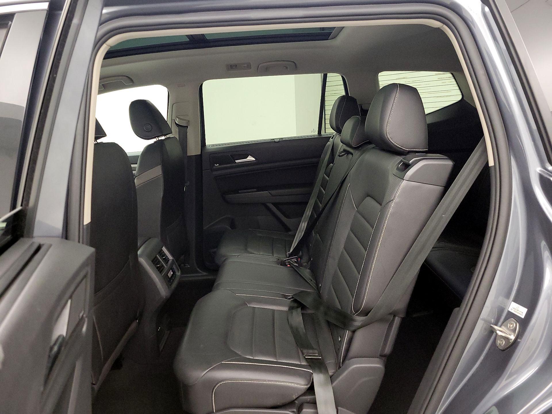 Thumbnail: 2021 Volkswagen Atlas - 20