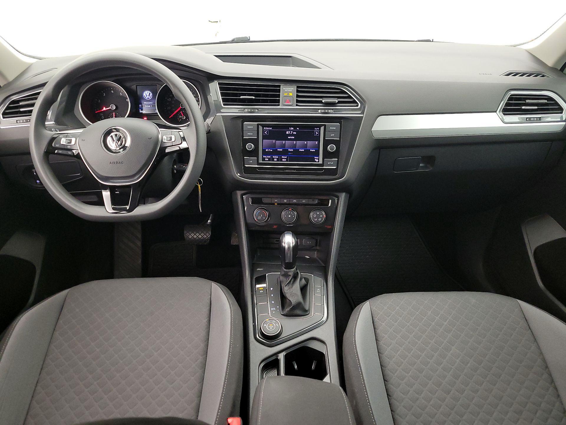Thumbnail: 2019 Volkswagen Tiguan - 9
