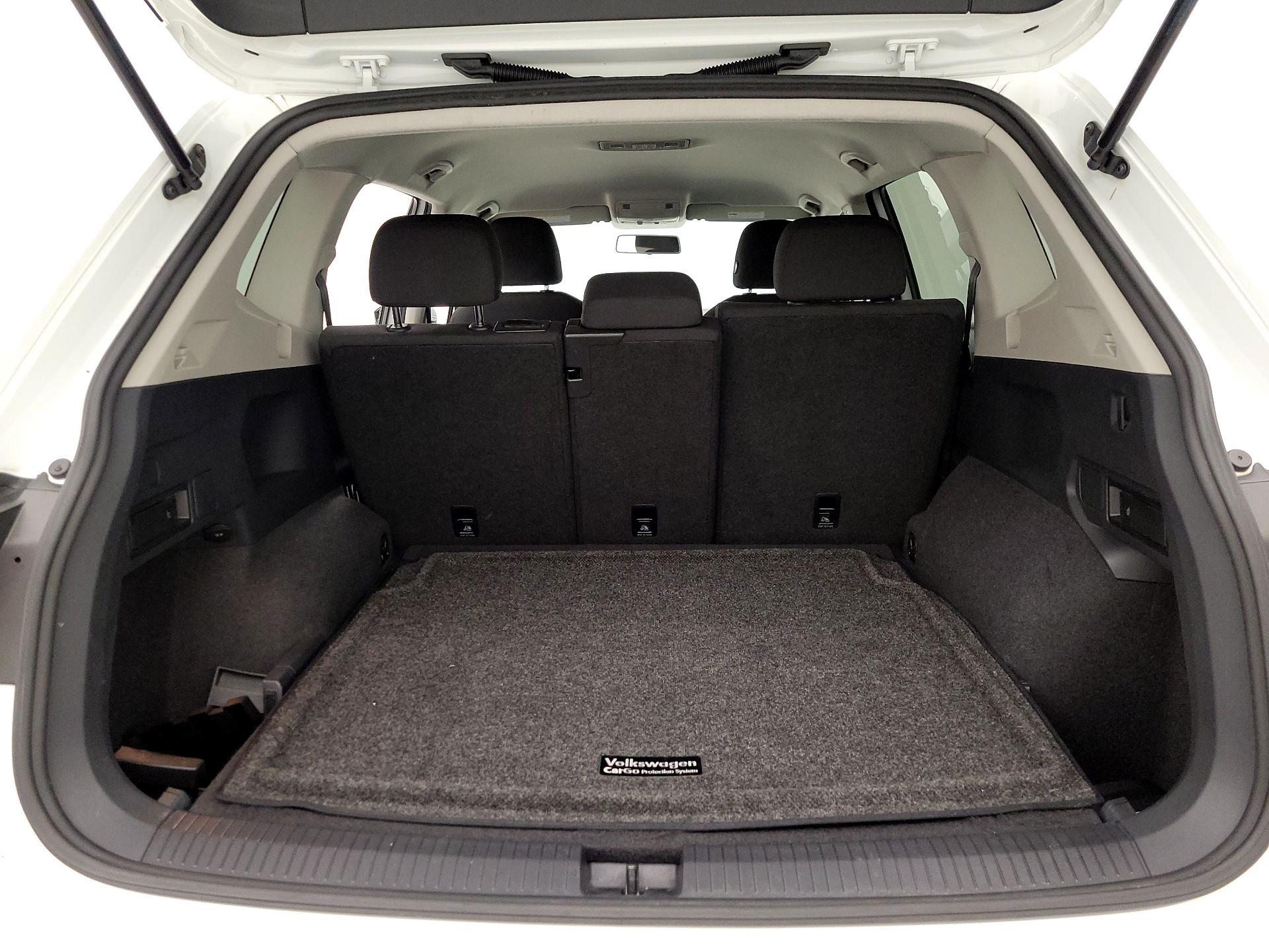 Thumbnail: 2019 Volkswagen Tiguan - 20