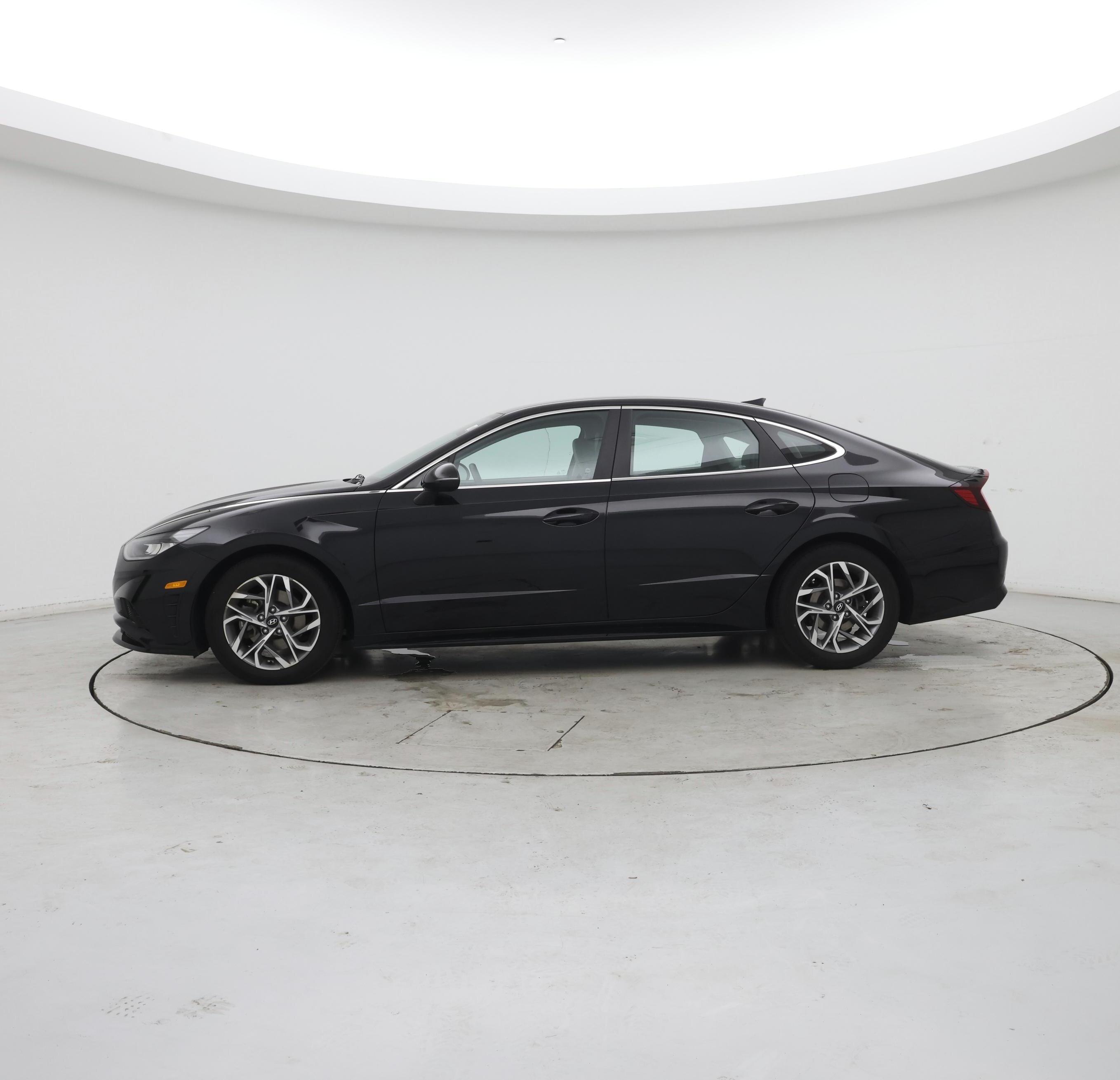 Thumbnail: 2020 Hyundai Sonata - 3
