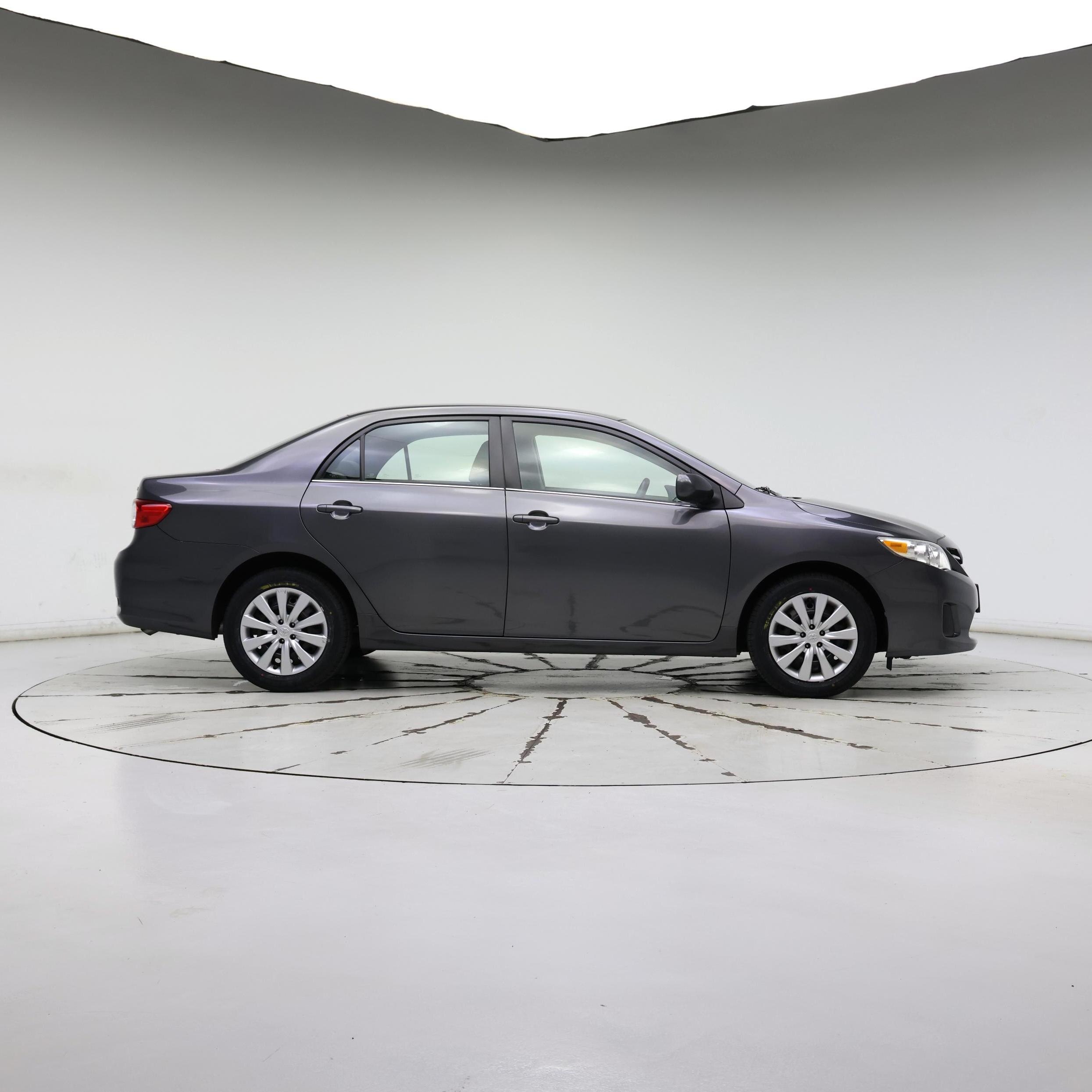 Thumbnail: 2013 Toyota Corolla - 7
