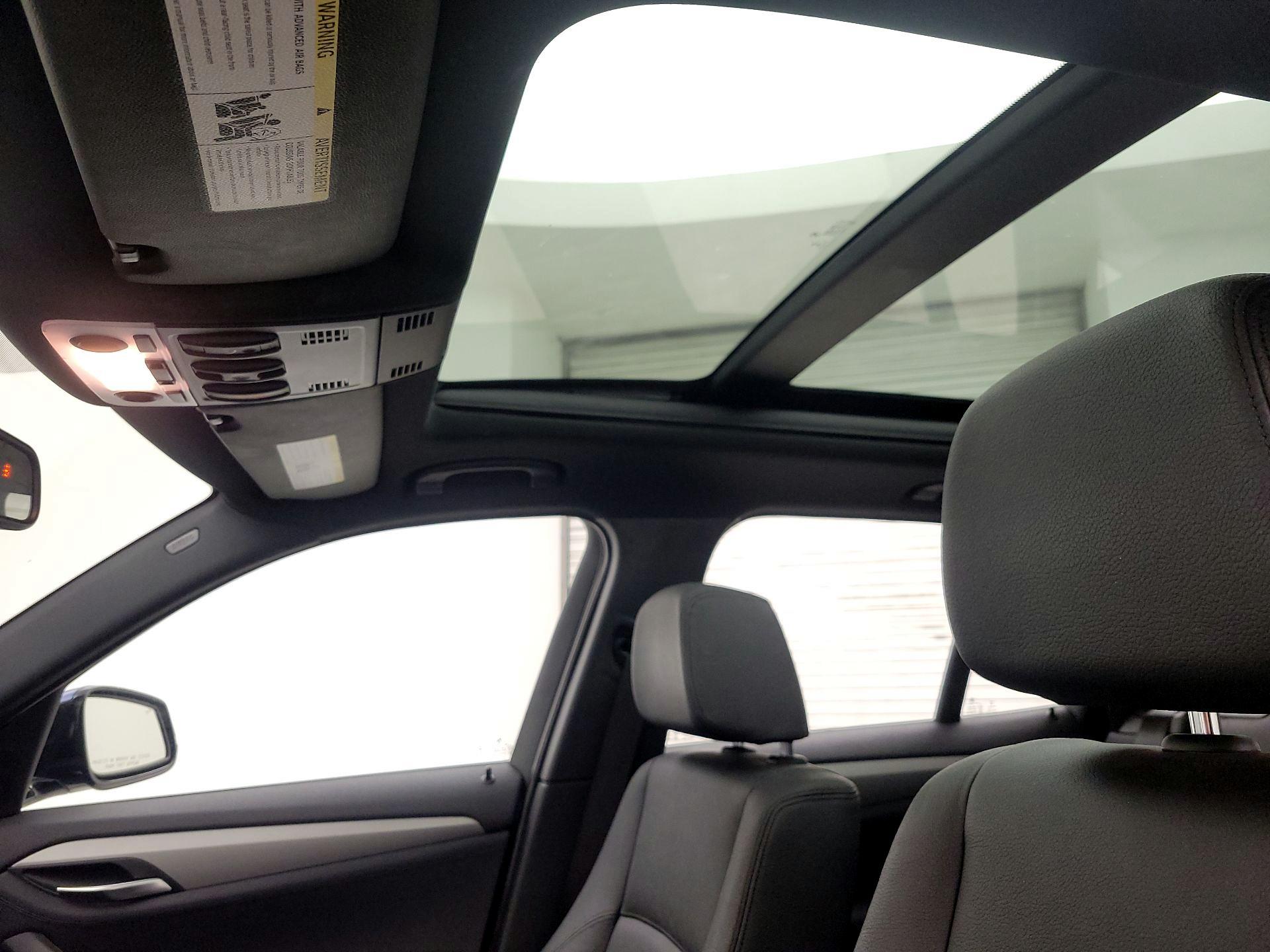 Thumbnail: 2015 BMW X1 - 17