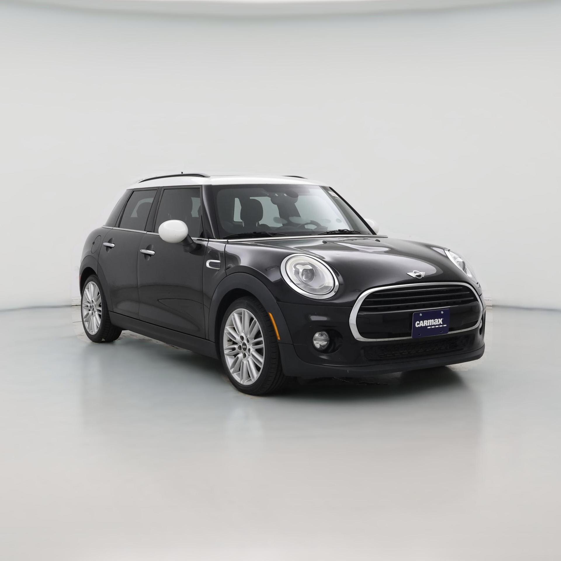 Thumbnail: 2017 MINI Cooper Hardtop - 1