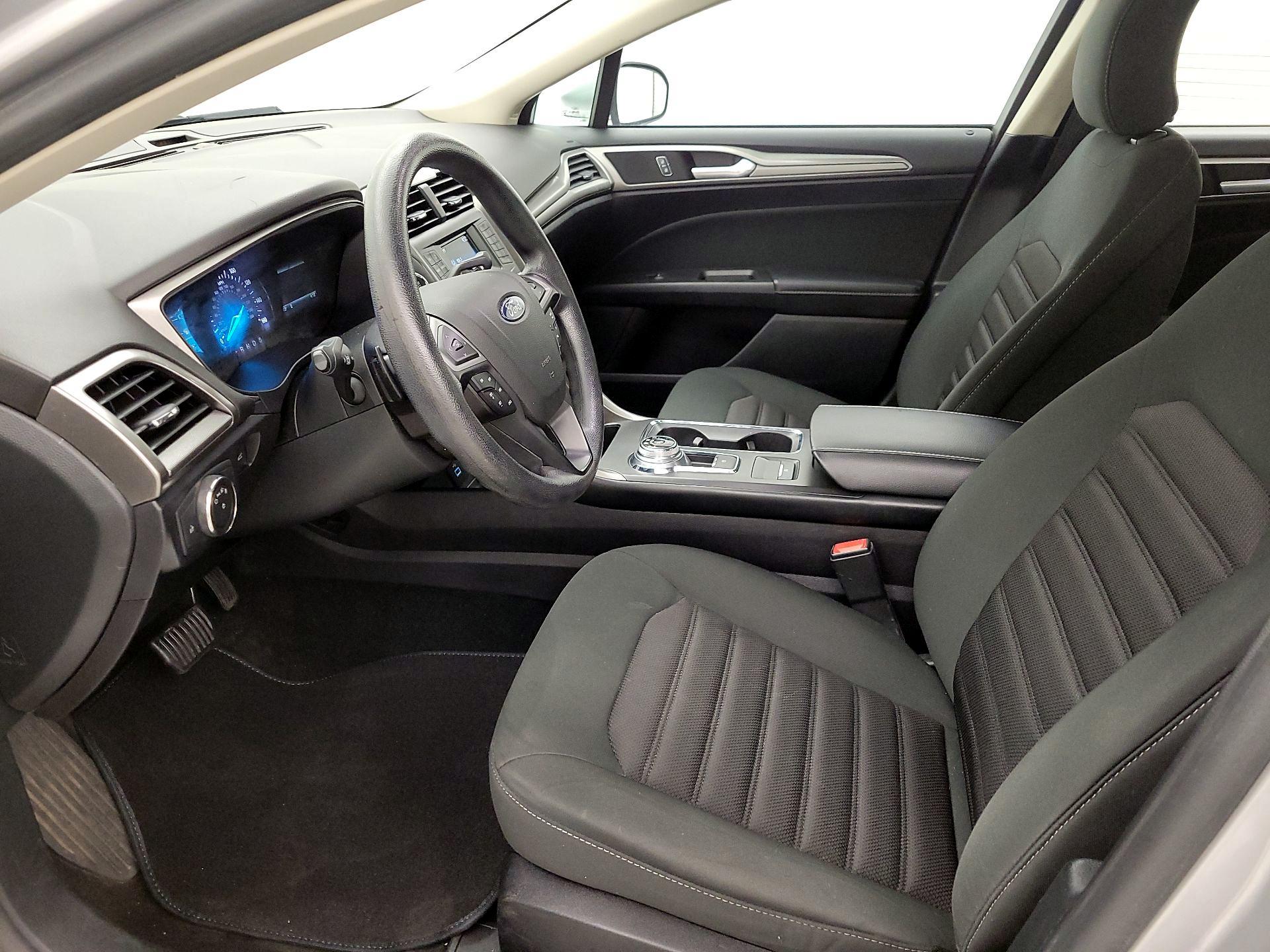 Thumbnail: 2018 Ford Fusion - 11