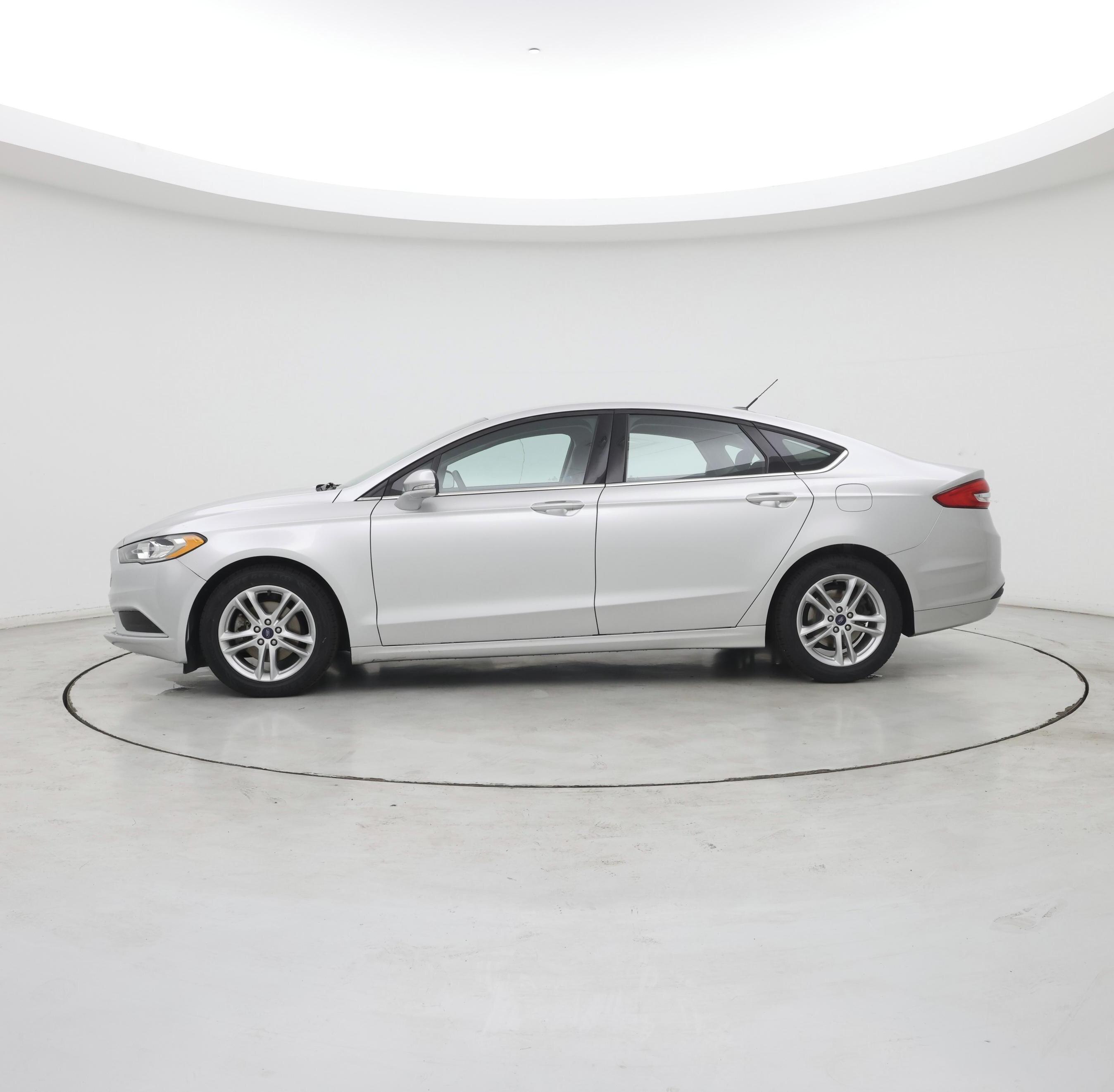 Thumbnail: 2018 Ford Fusion - 3