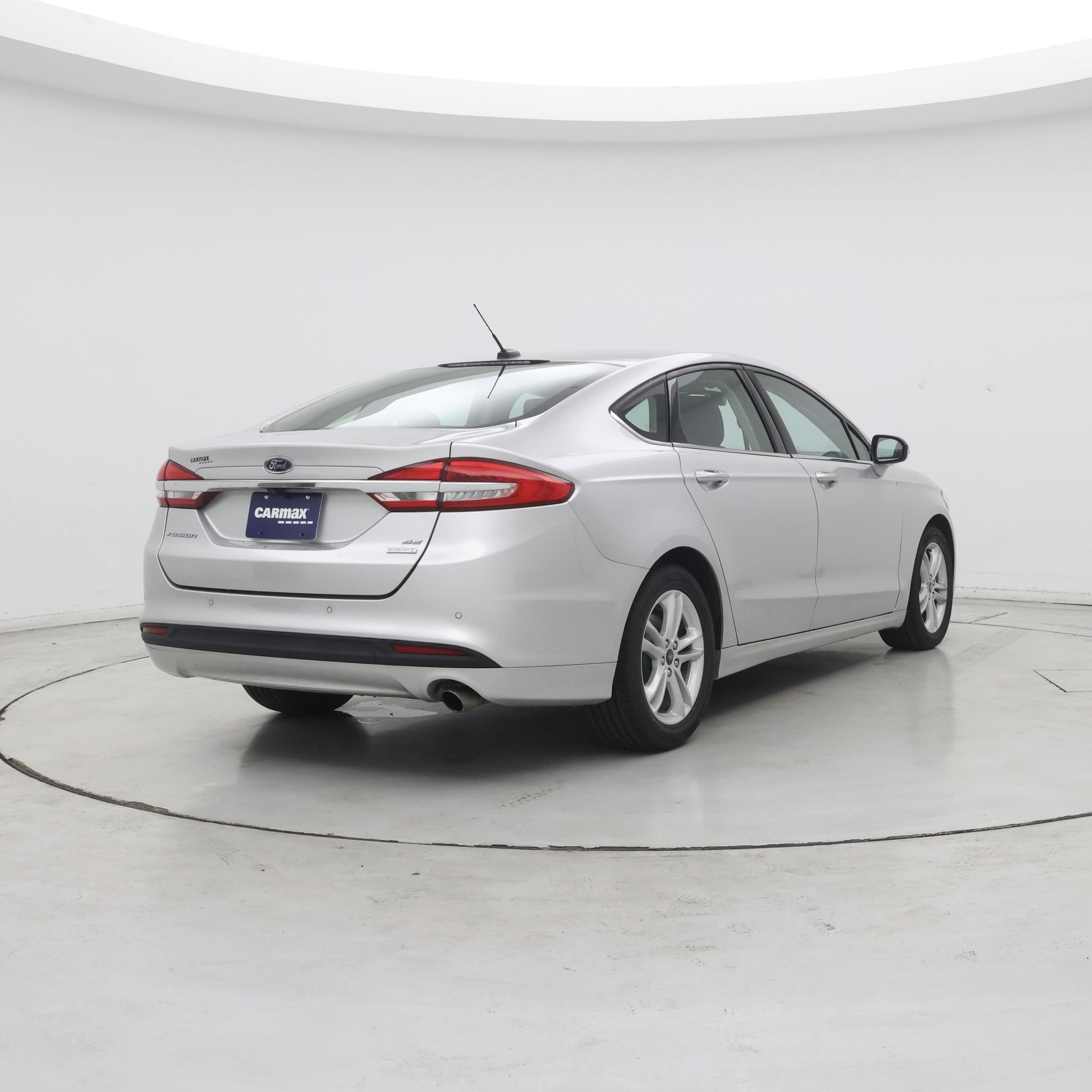 Thumbnail: 2018 Ford Fusion - 8