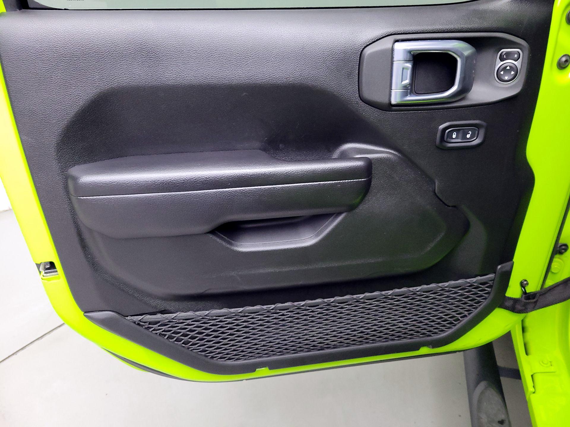 Thumbnail: 2021 Jeep Wrangler - 12