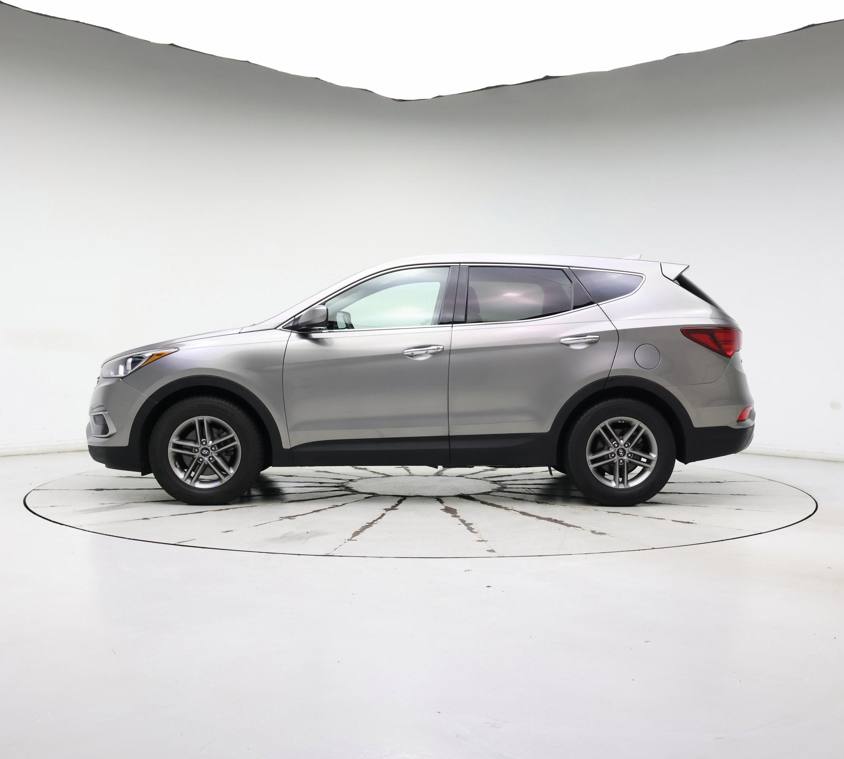Thumbnail: 2017 Hyundai Santa Fe - 3