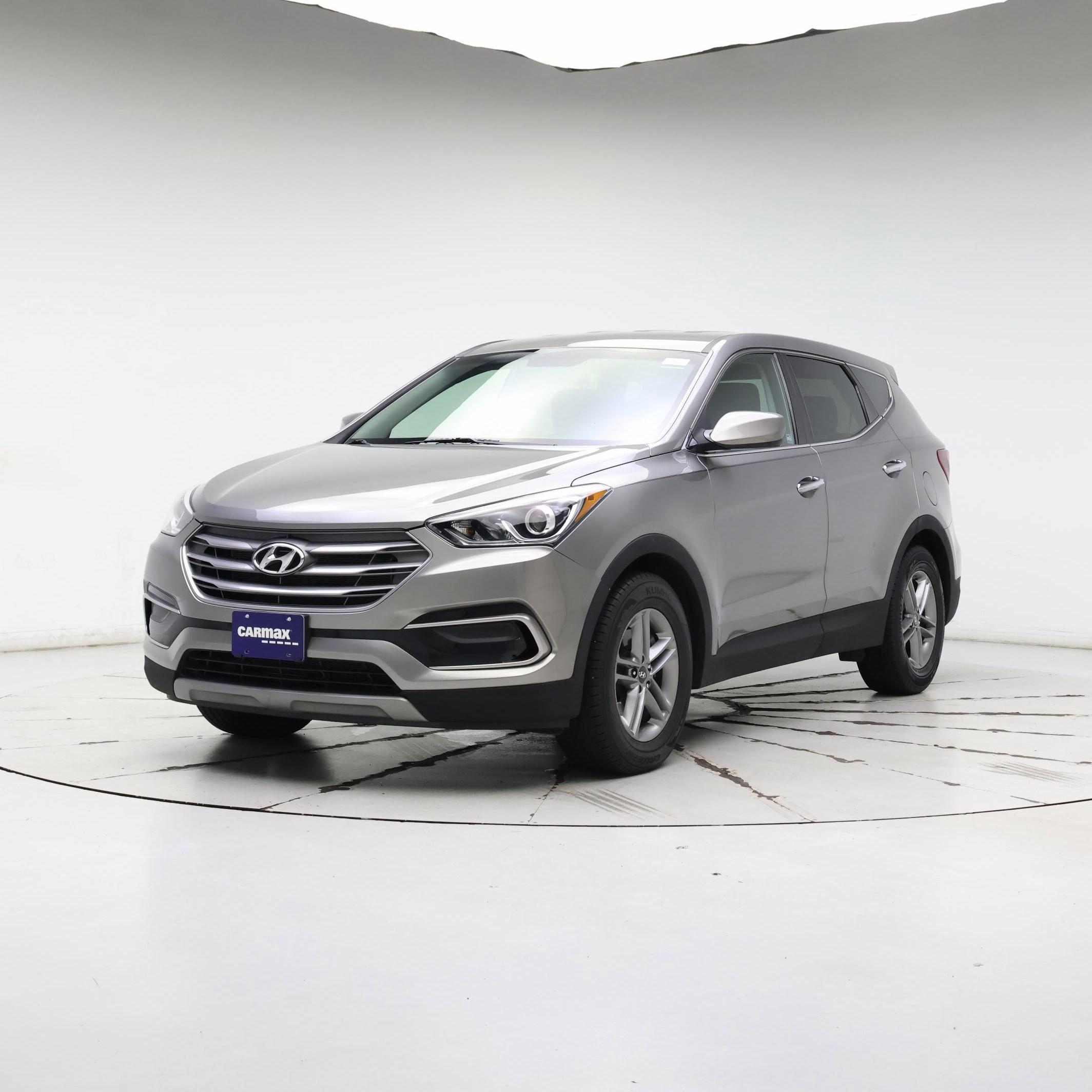 Thumbnail: 2017 Hyundai Santa Fe - 4