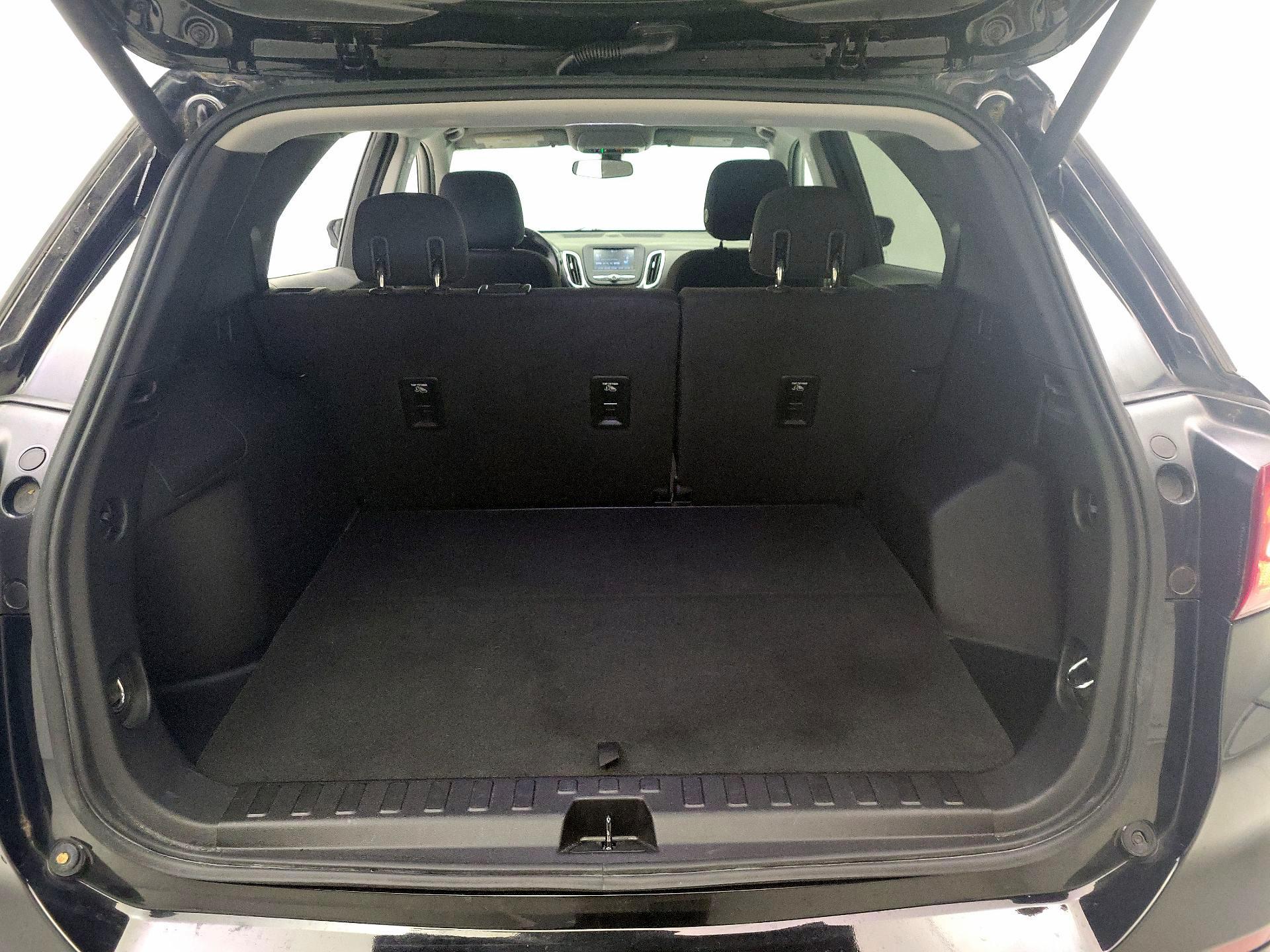Thumbnail: 2018 Chevrolet Equinox - 20