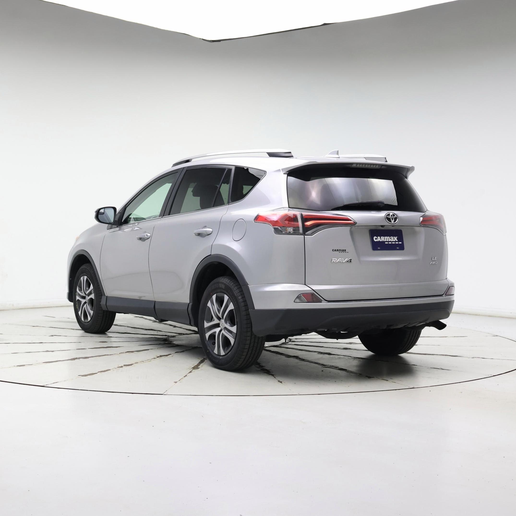 Thumbnail: 2017 Toyota RAV4 - 2