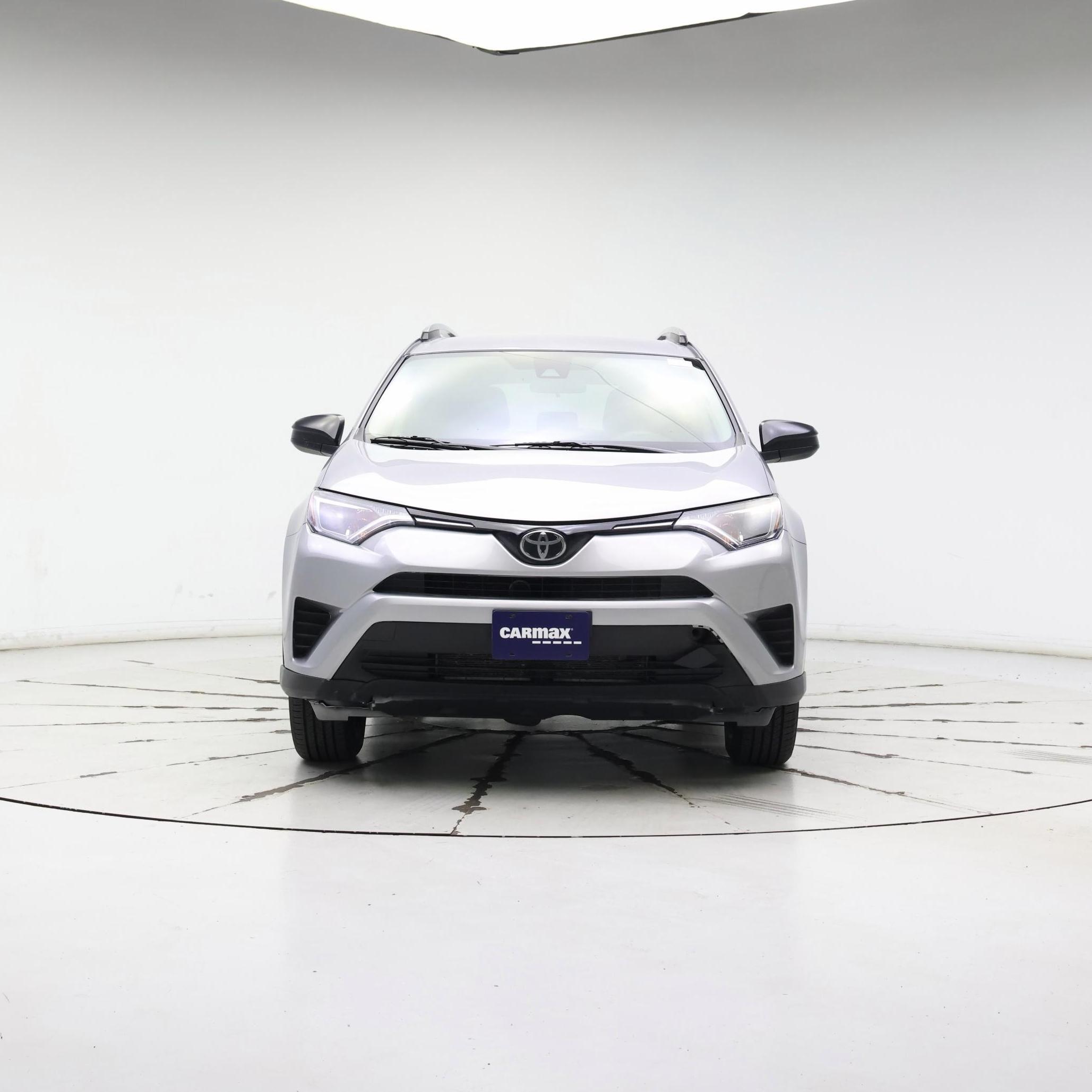 Thumbnail: 2017 Toyota RAV4 - 5