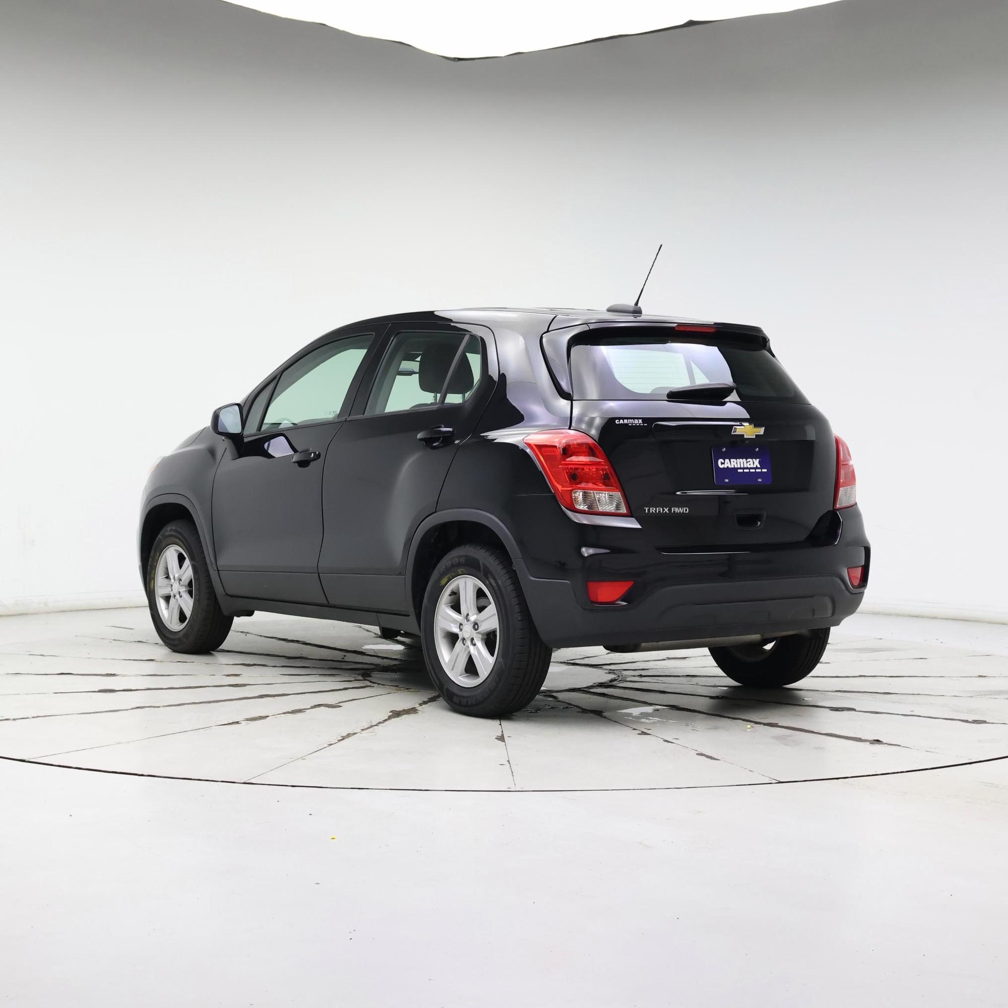 Thumbnail: 2020 Chevrolet Trax - 2