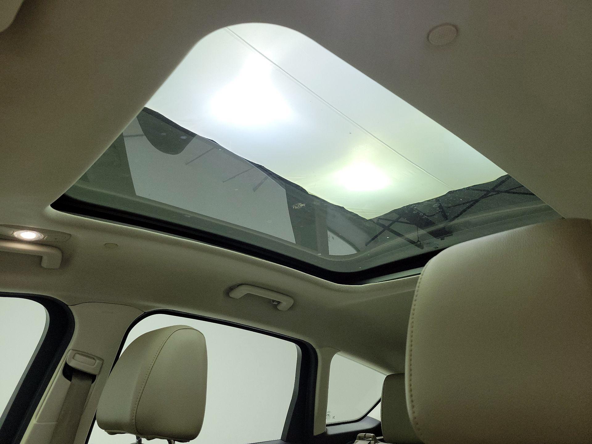 Thumbnail: 2014 Ford C-Max - 20