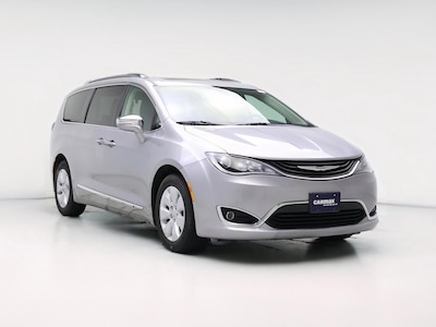 Silver 2018 Chrysler Pacifica Hybrid Limited