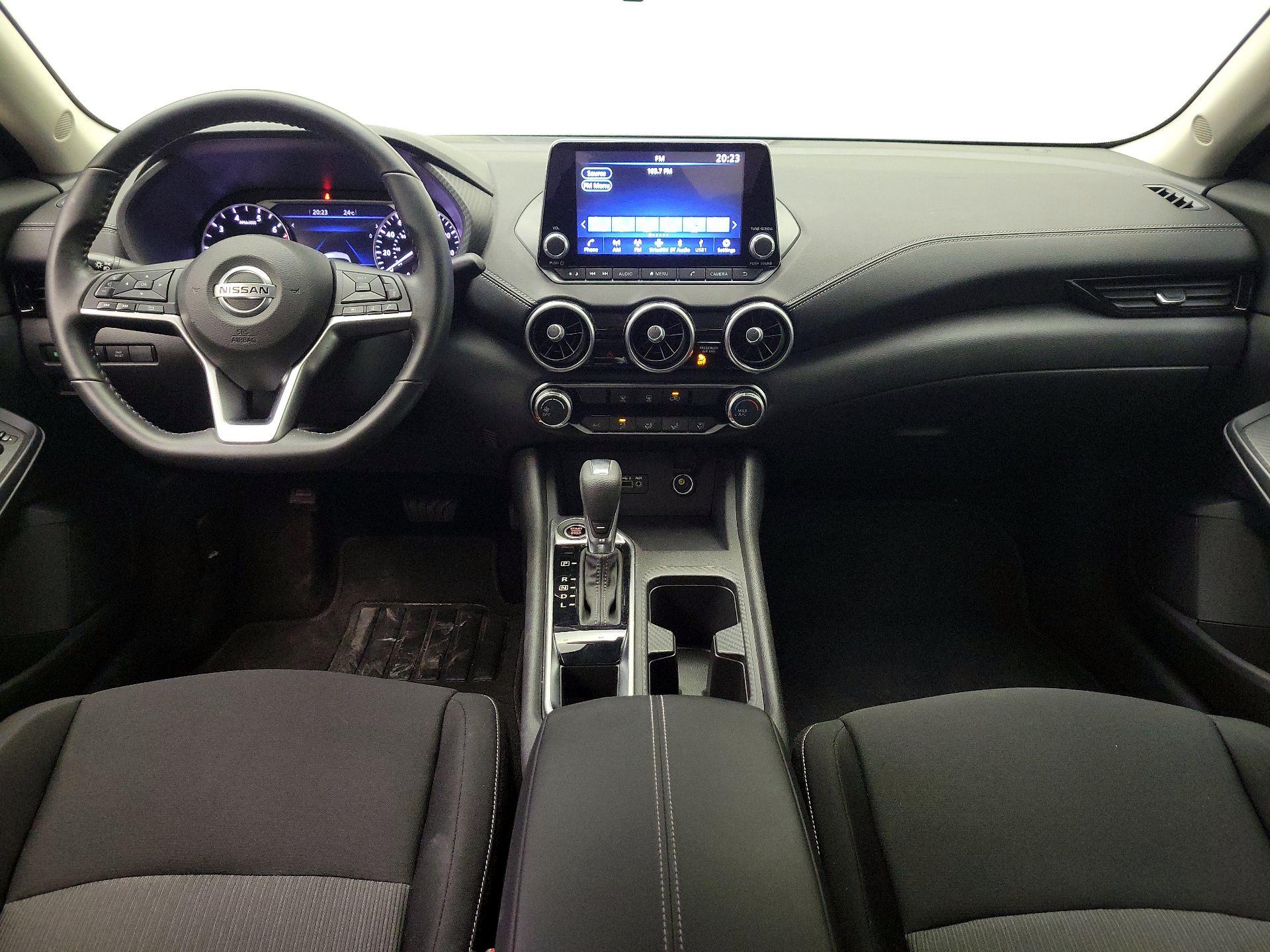 Thumbnail: 2022 Nissan Sentra - 9