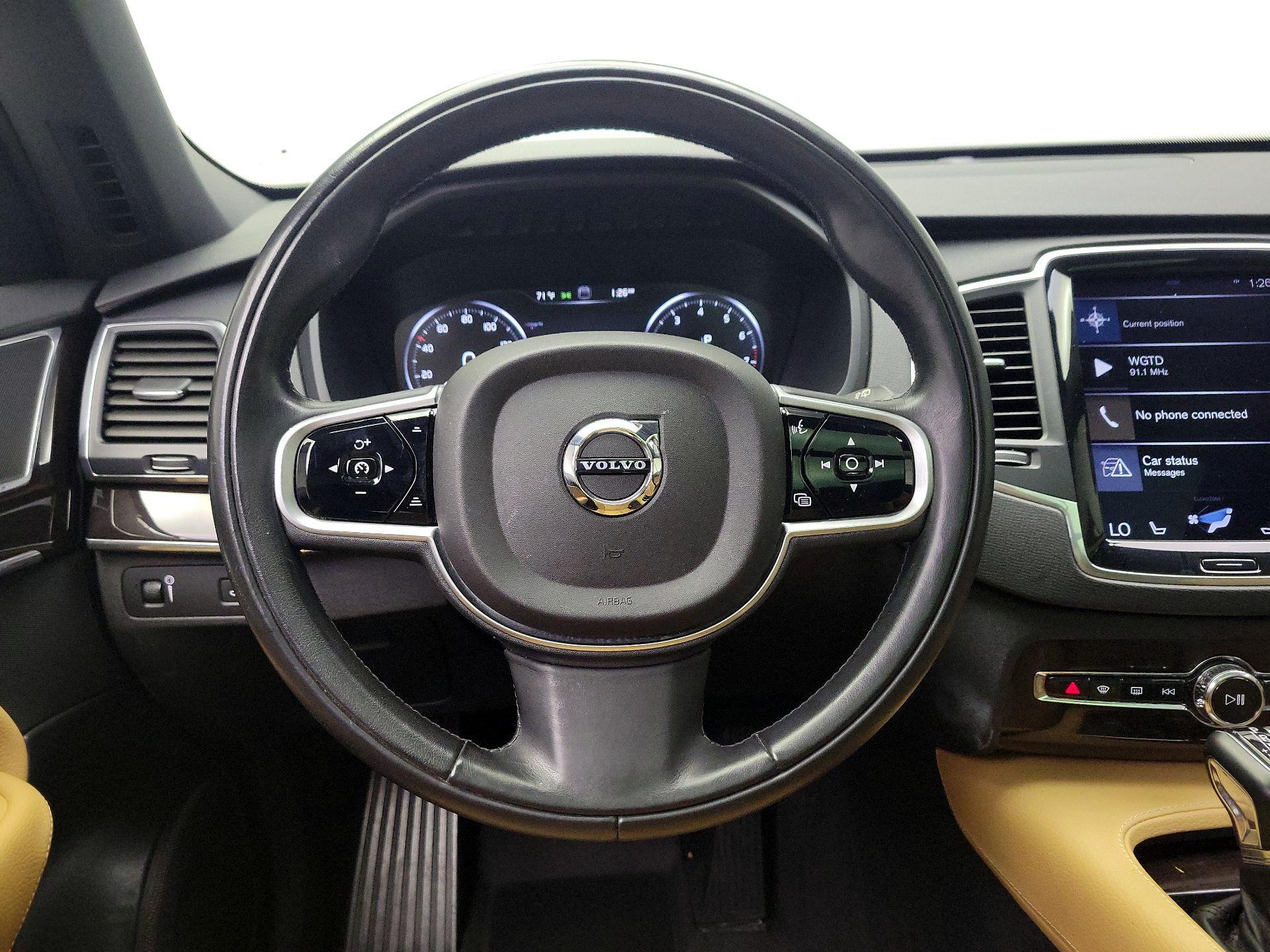 Thumbnail: 2019 Volvo XC90 - 10