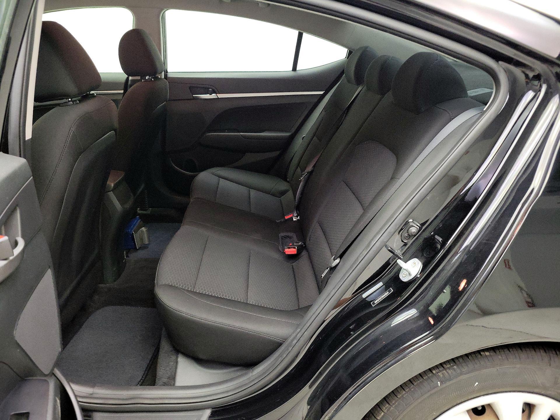 Thumbnail: 2019 Hyundai Elantra - 19