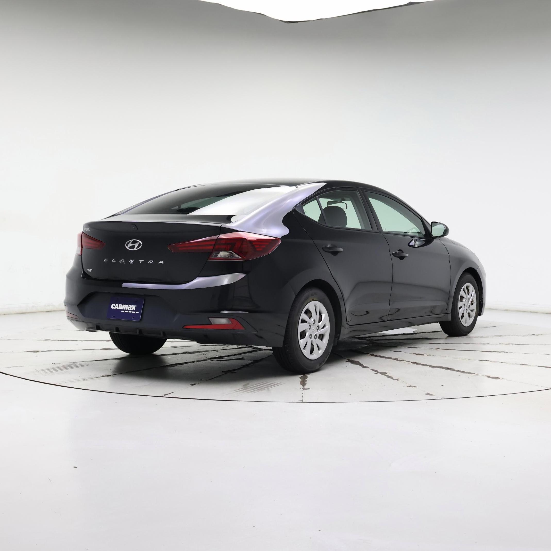 Thumbnail: 2019 Hyundai Elantra - 8