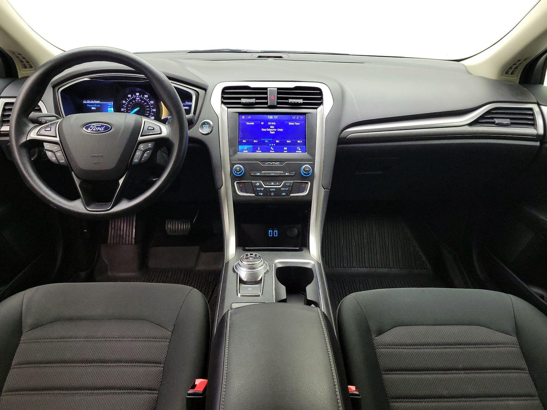 Thumbnail: 2020 Ford Fusion - 9