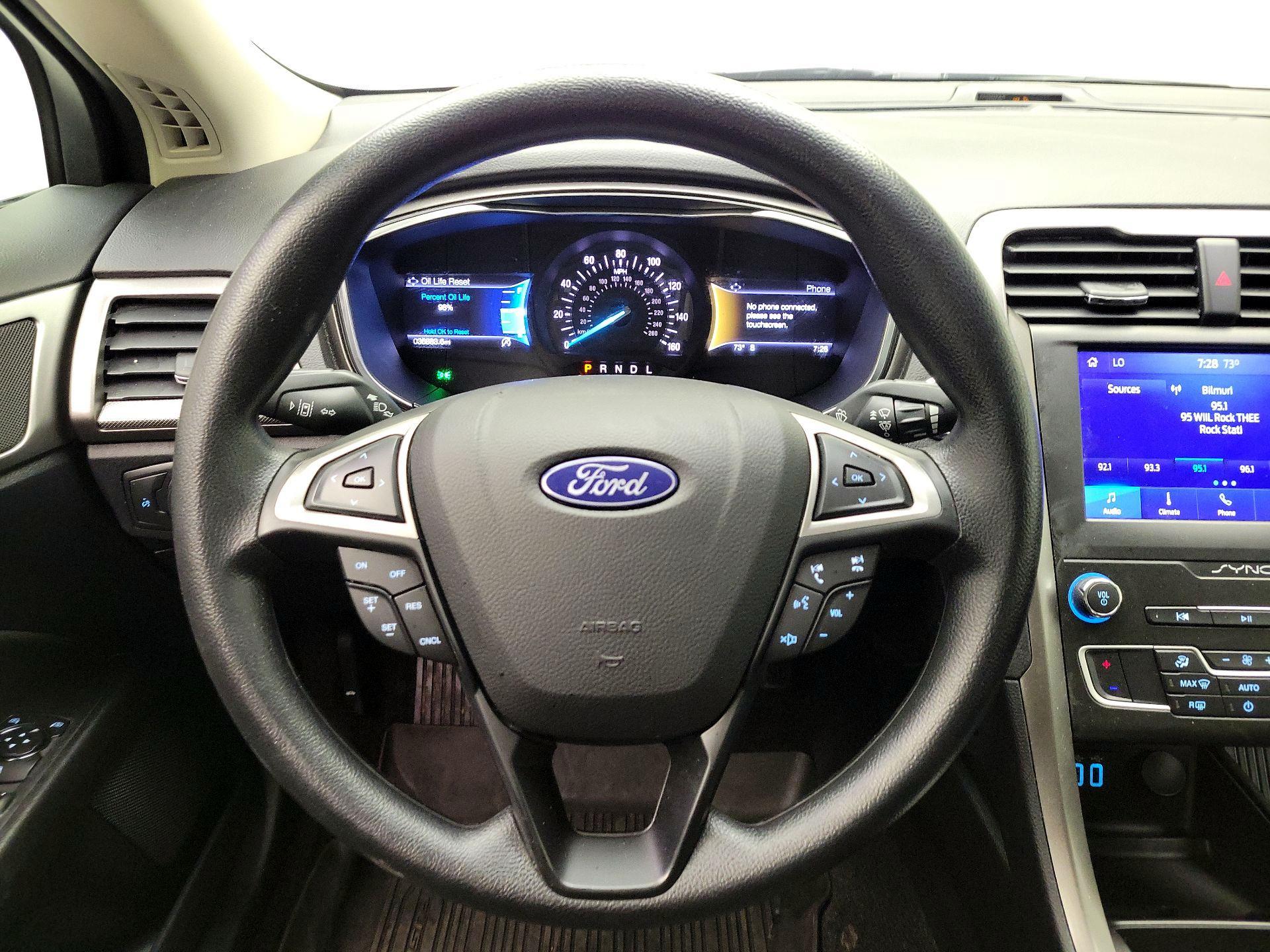 Thumbnail: 2020 Ford Fusion - 10