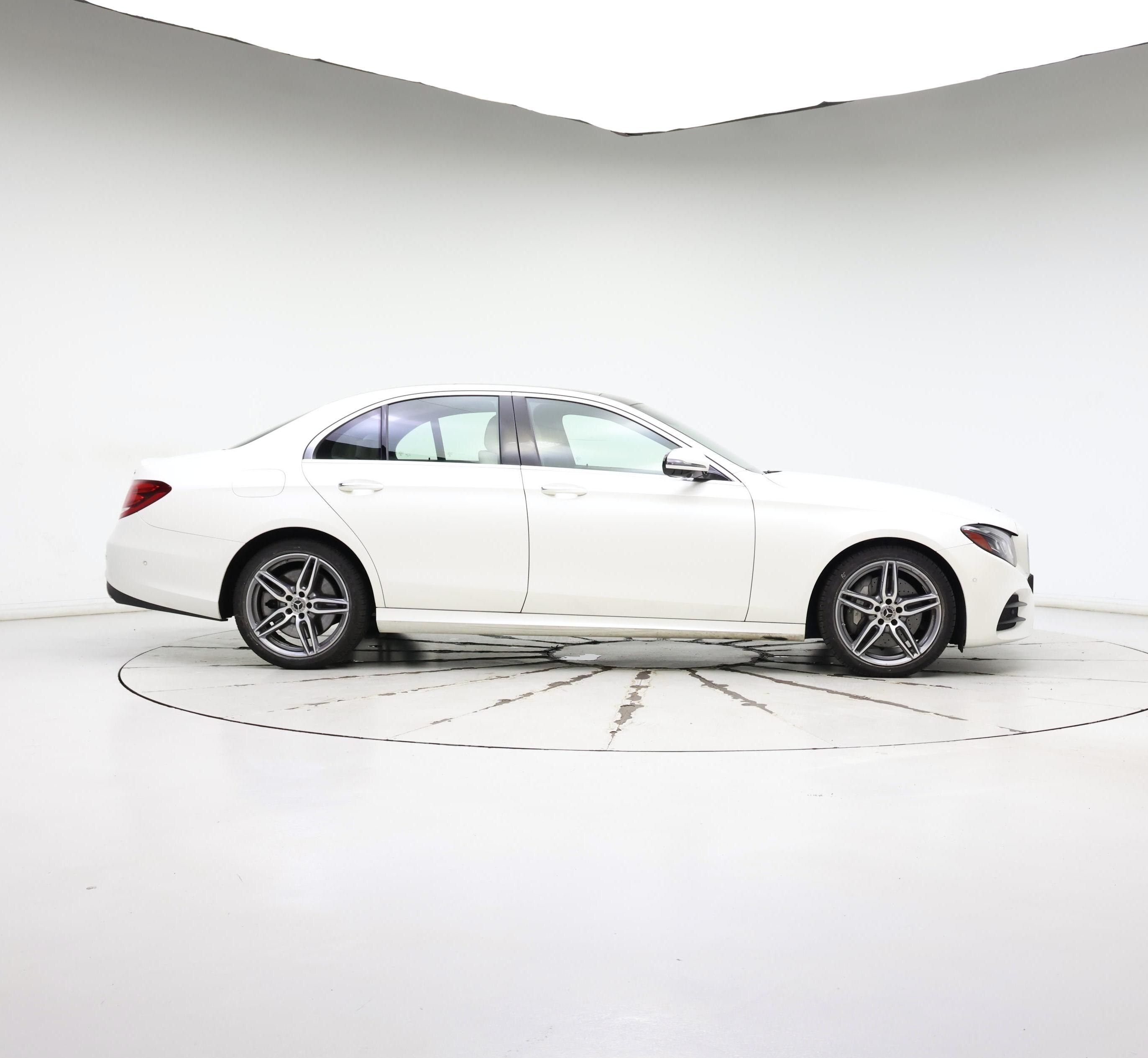 Thumbnail: 2020 Mercedes-Benz E-Class - 7