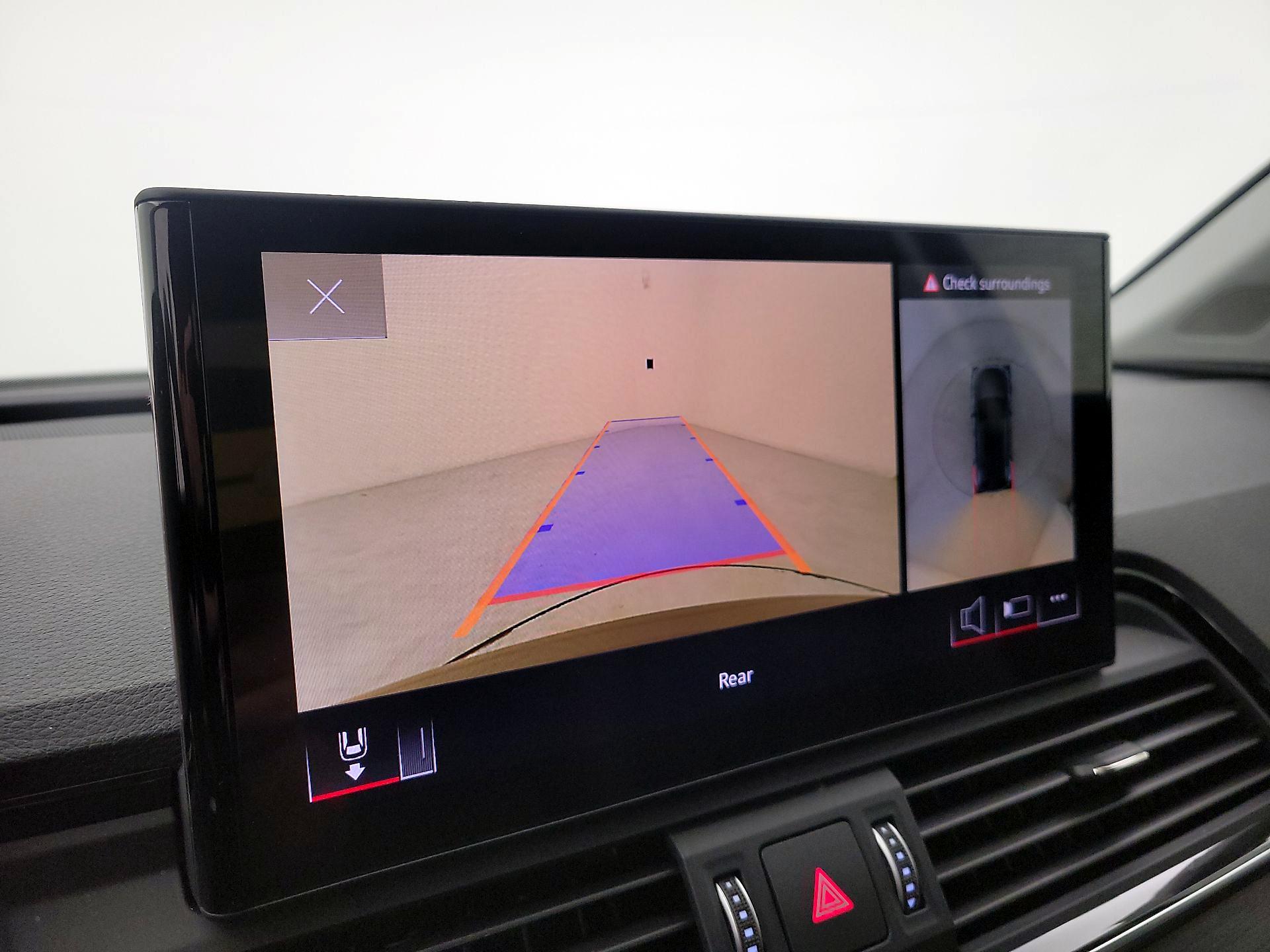 Thumbnail: 2023 Audi Q5 - 14