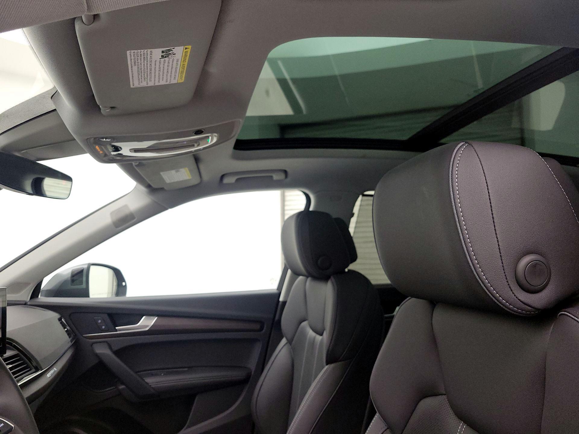 Thumbnail: 2023 Audi Q5 - 18