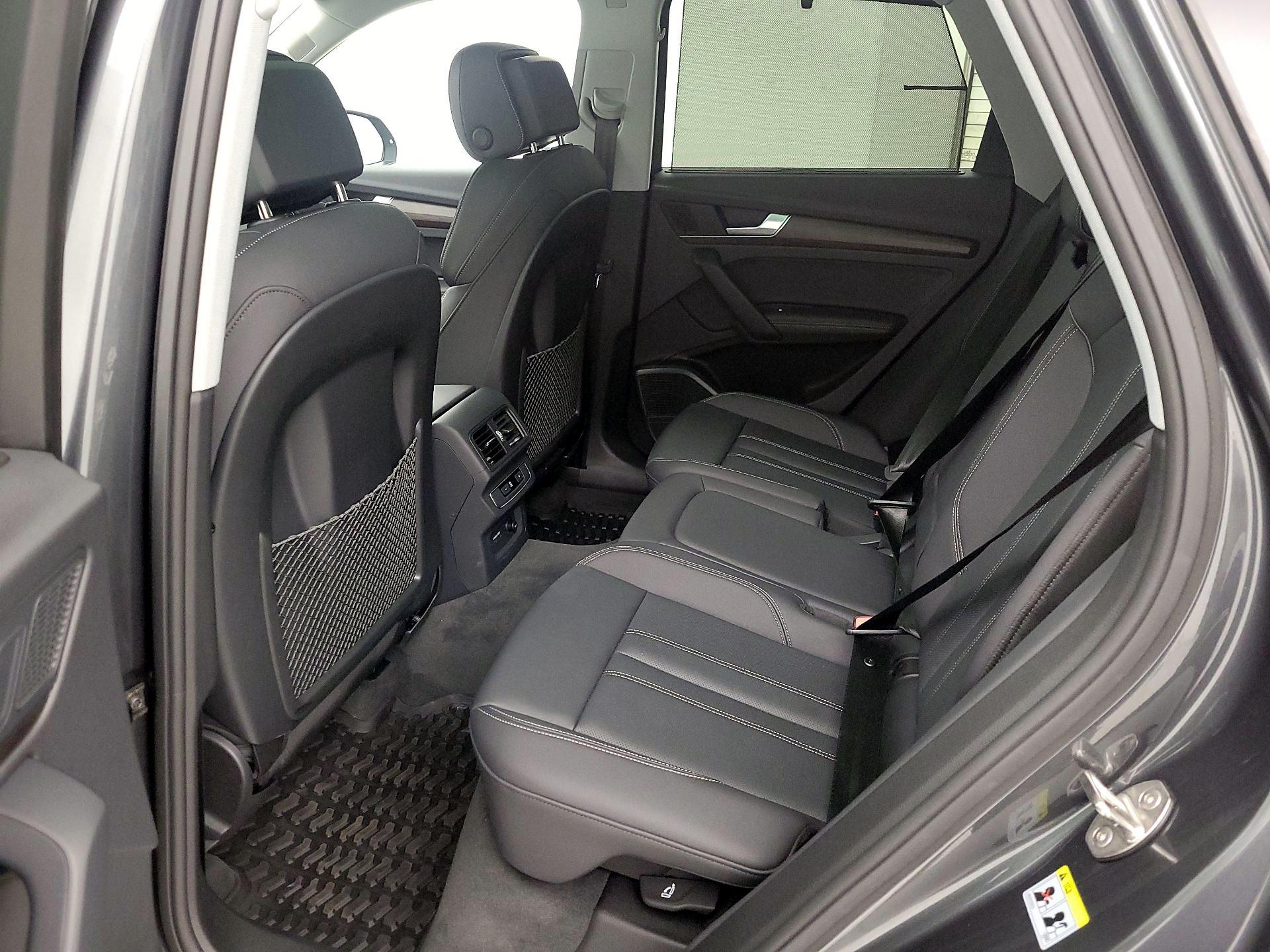 Thumbnail: 2023 Audi Q5 - 19