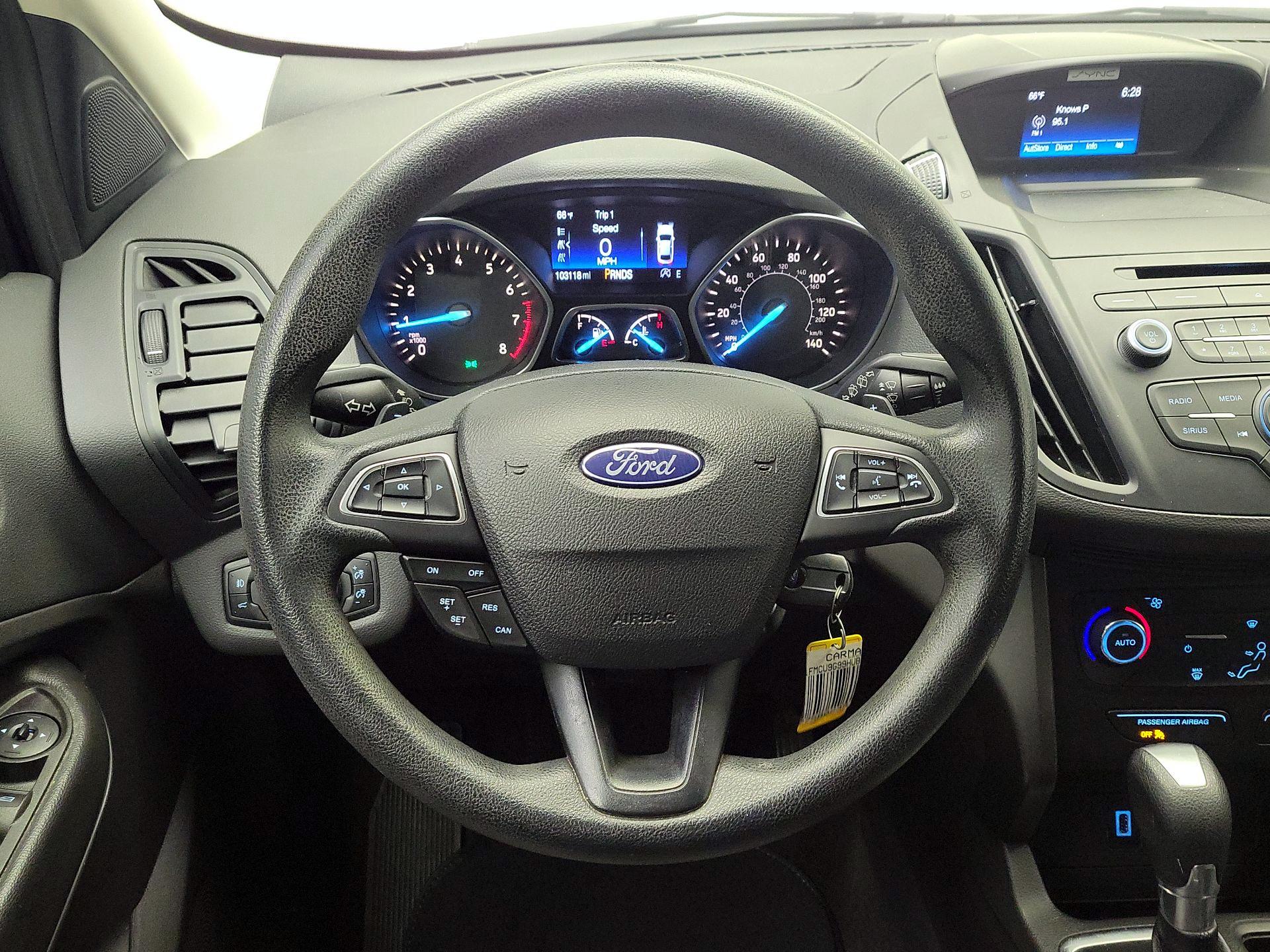 Thumbnail: 2017 Ford Escape - 10