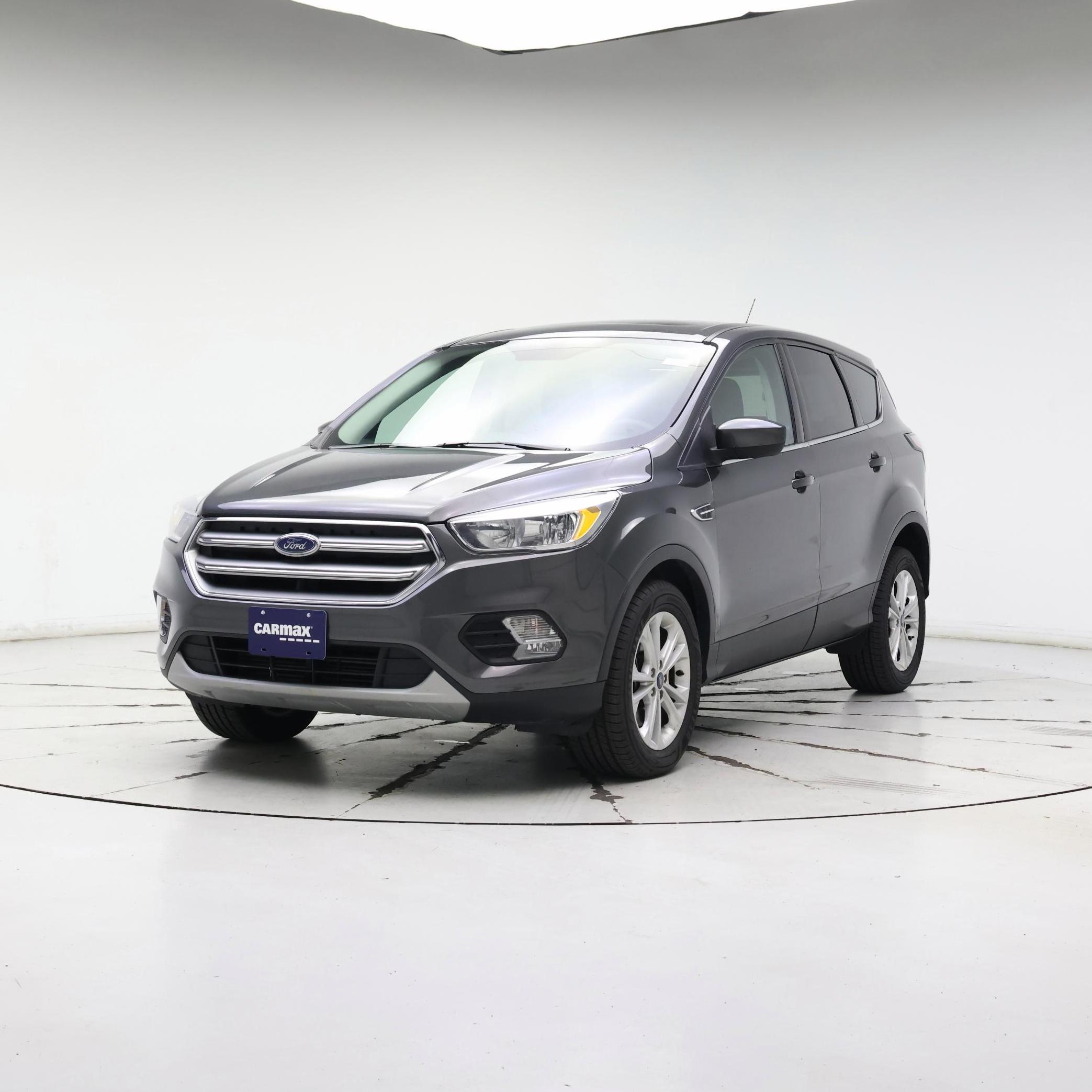 Thumbnail: 2017 Ford Escape - 4