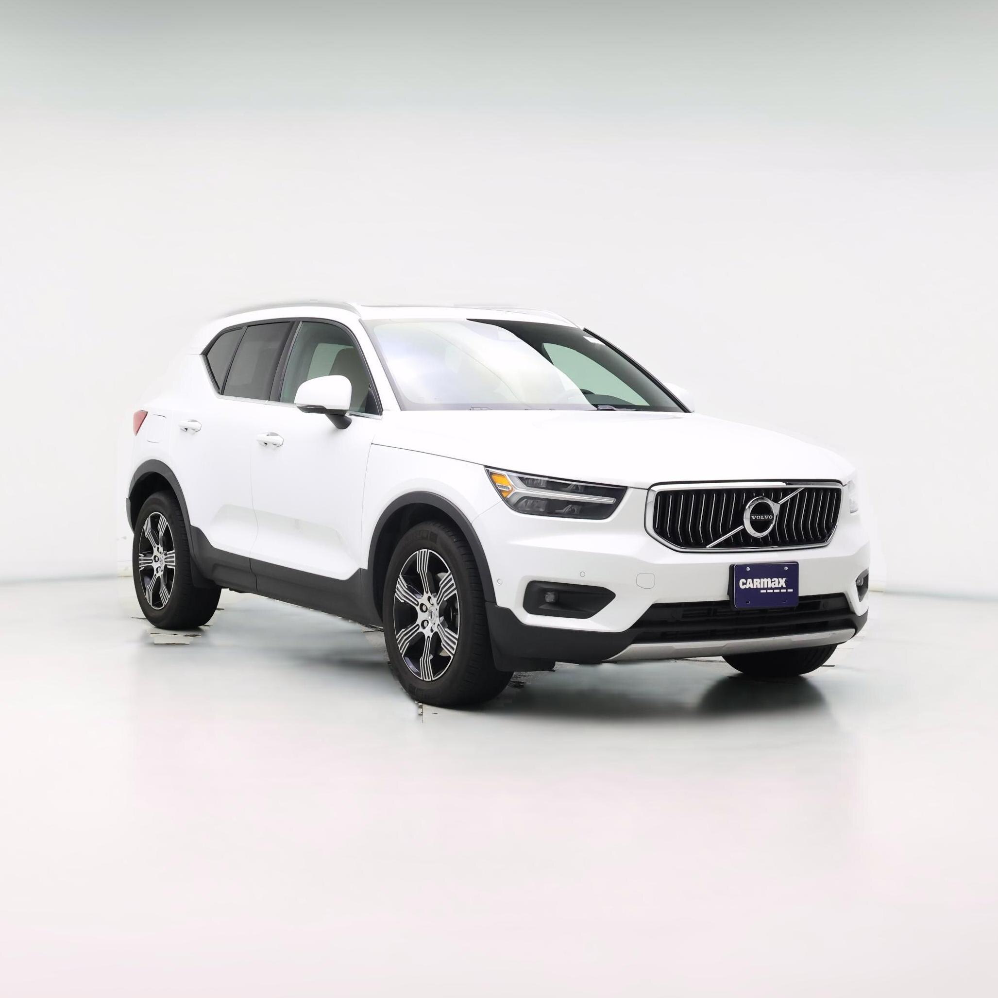 Thumbnail: 2019 Volvo XC40 - 1