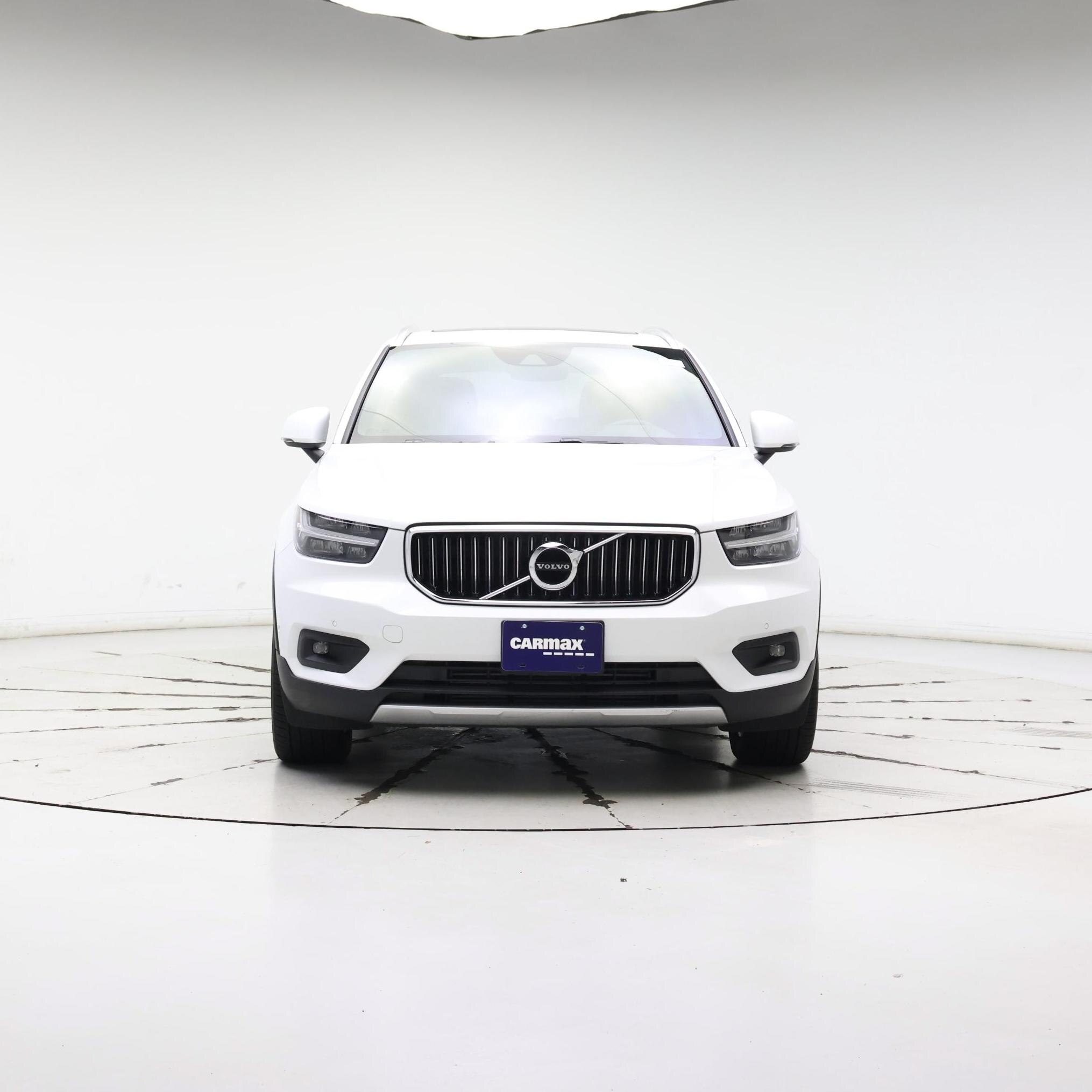 Thumbnail: 2019 Volvo XC40 - 5