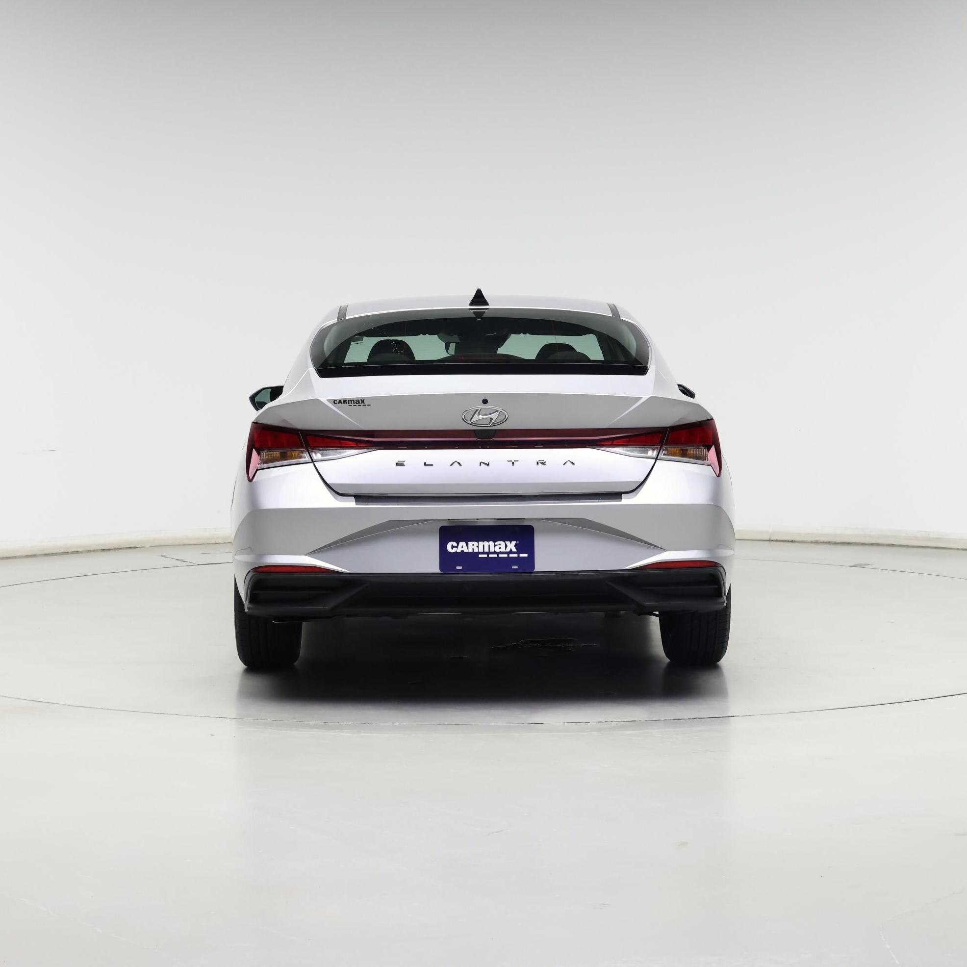 Thumbnail: 2022 Hyundai Elantra - 6